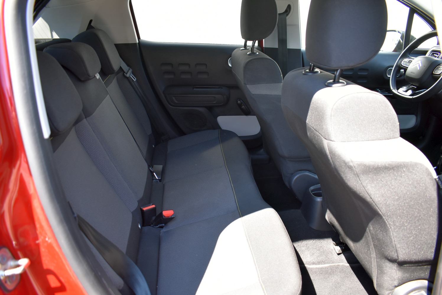 Citroën C3 1.2 Shine *HR* SERVISNA, JAMSTVO, REGISTRIRAN DO 02/27, fotografija 6