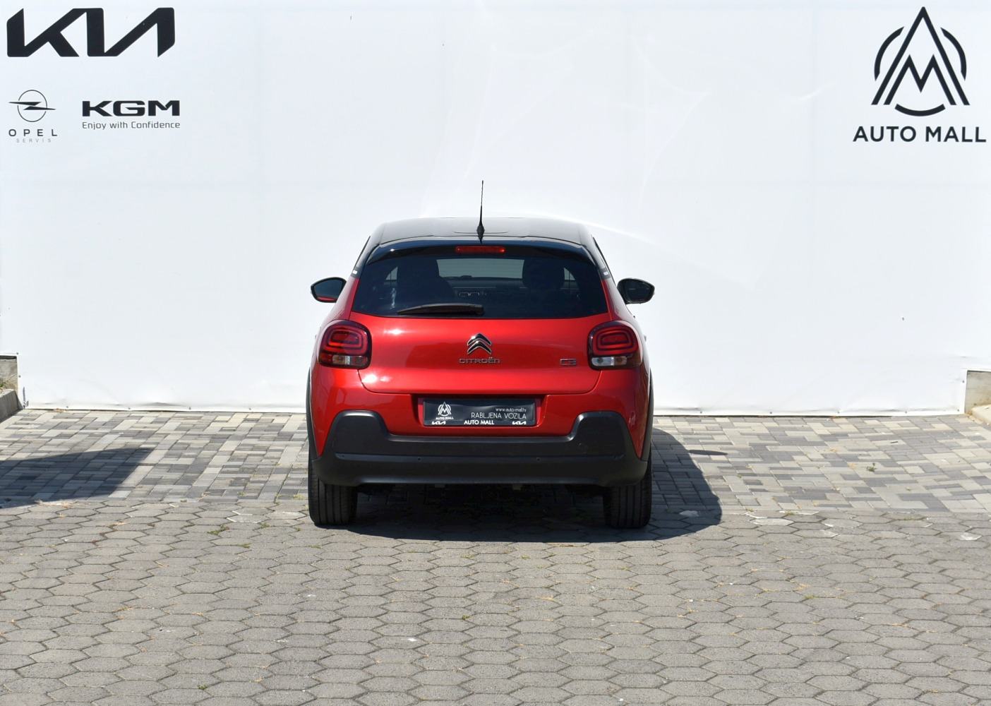 Citroën C3 1.2 Shine *HR* SERVISNA, JAMSTVO, REGISTRIRAN DO 02/27, fotografija 10