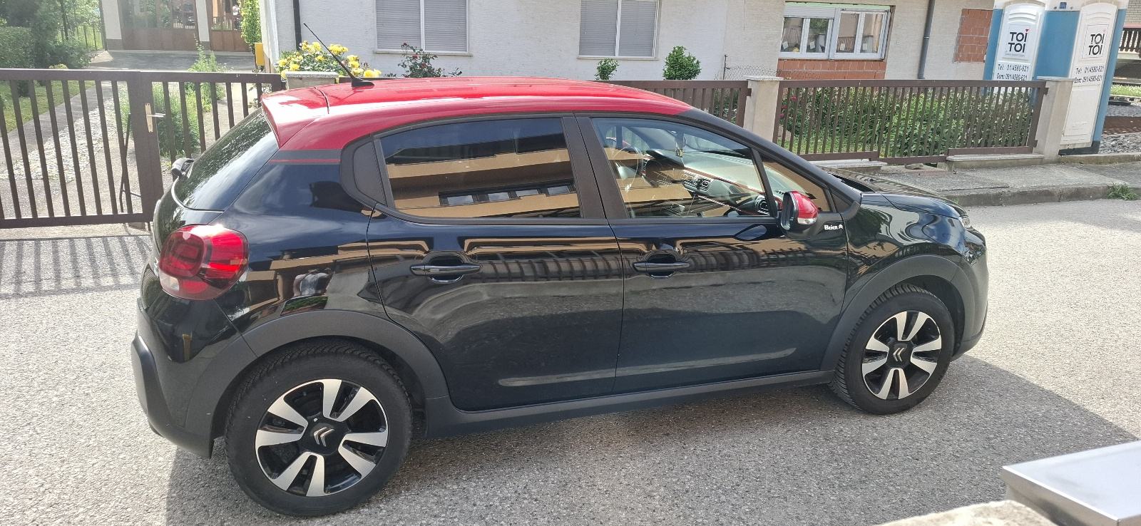 Citroën C3 1,2 Veliki servis, reg. godinu dana, nove gume, fotografija 7