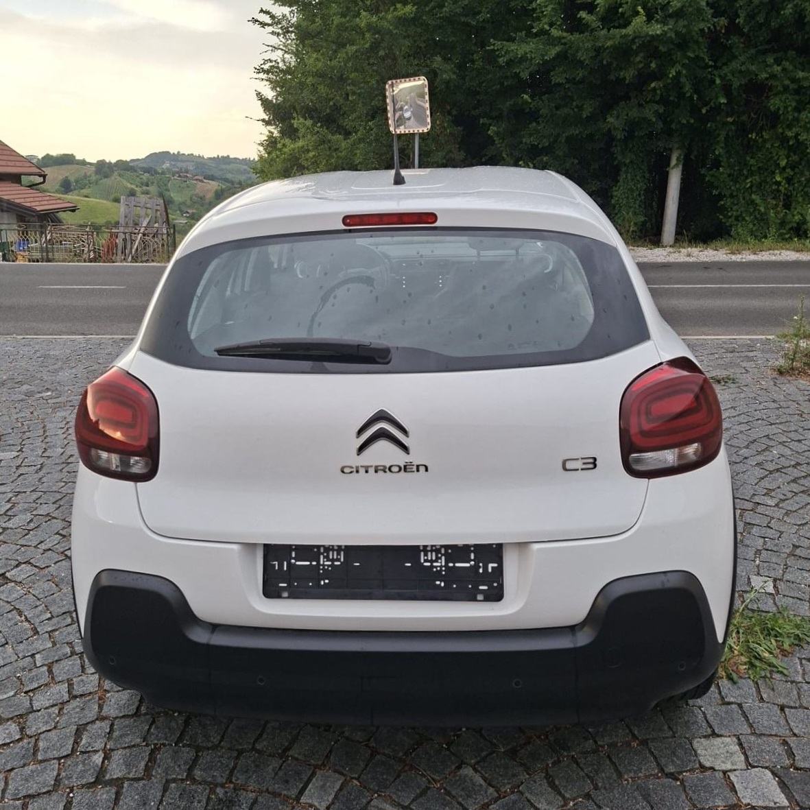 Citroën C3 1,2 - Uredan, Održavan, Kupac ne plaća prijenos!, fotografija 4
