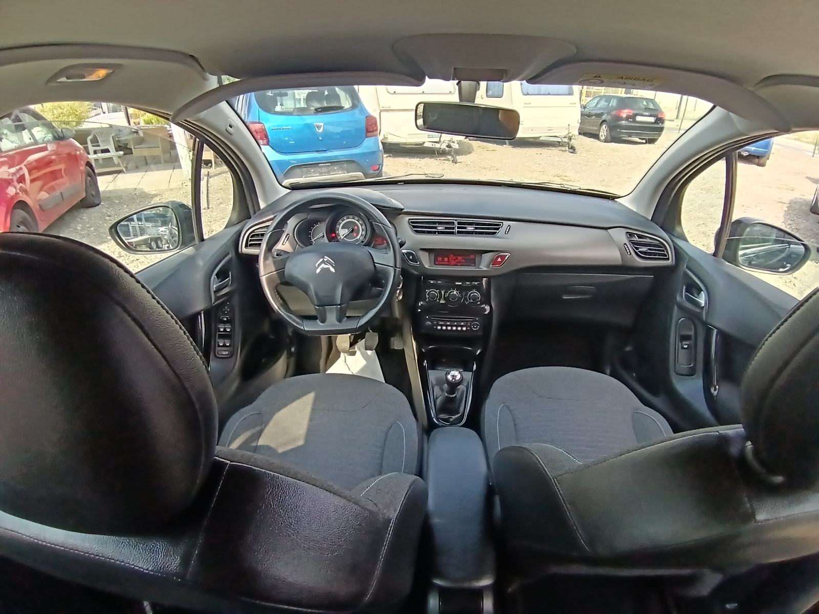 Citroën C3 1,2 VTi Izvrsno stanje!, fotografija 8