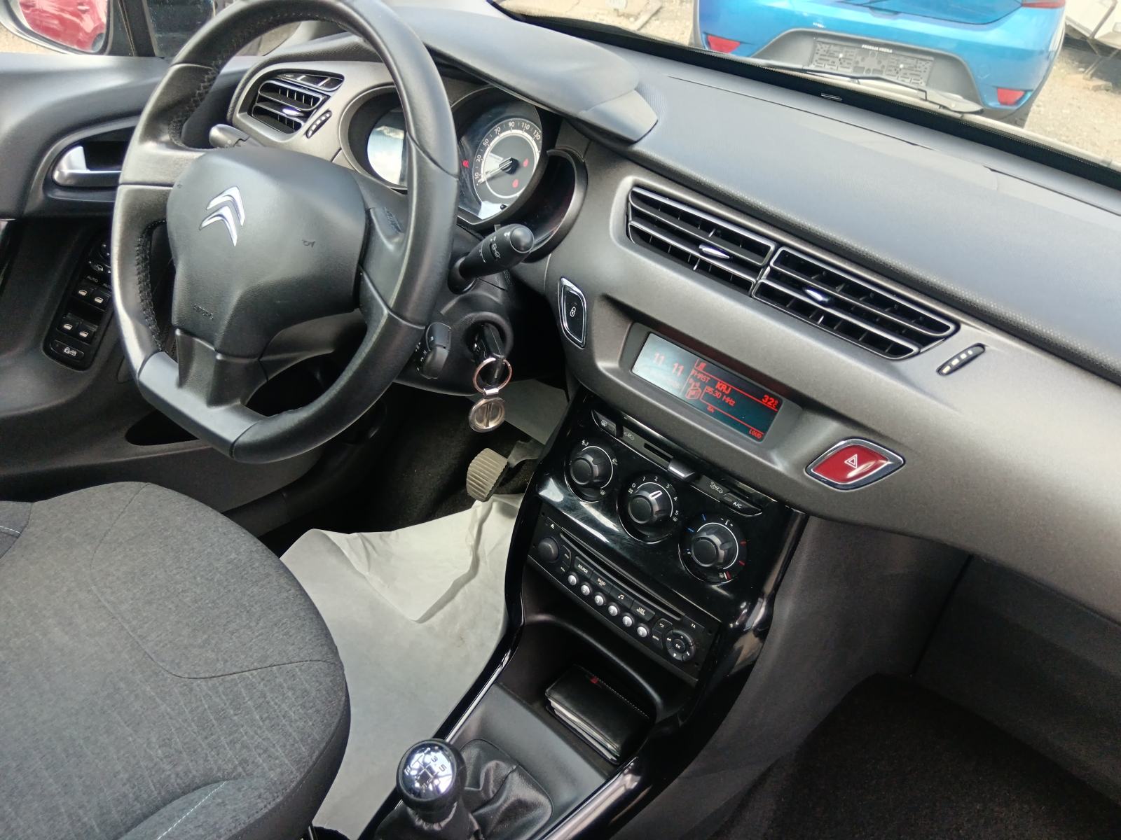 Citroën C3 1,2 VTi Izvrsno stanje!, fotografija 11