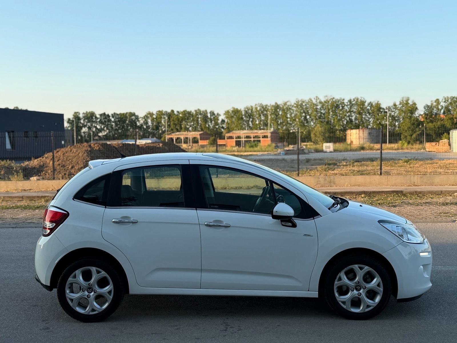 Citroën C3 1,2 Exclusive, fotografija 4