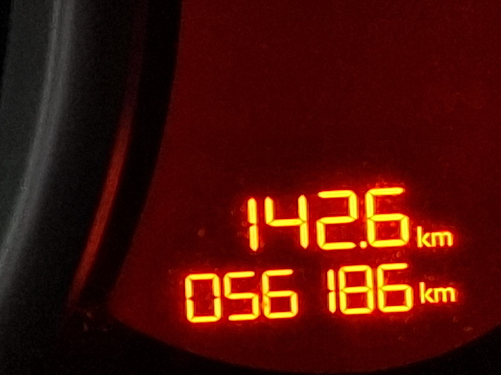 Citroën C3 1.4 i, 8v, SAMO 56000 KM, KAO NOV !, fotografija 2