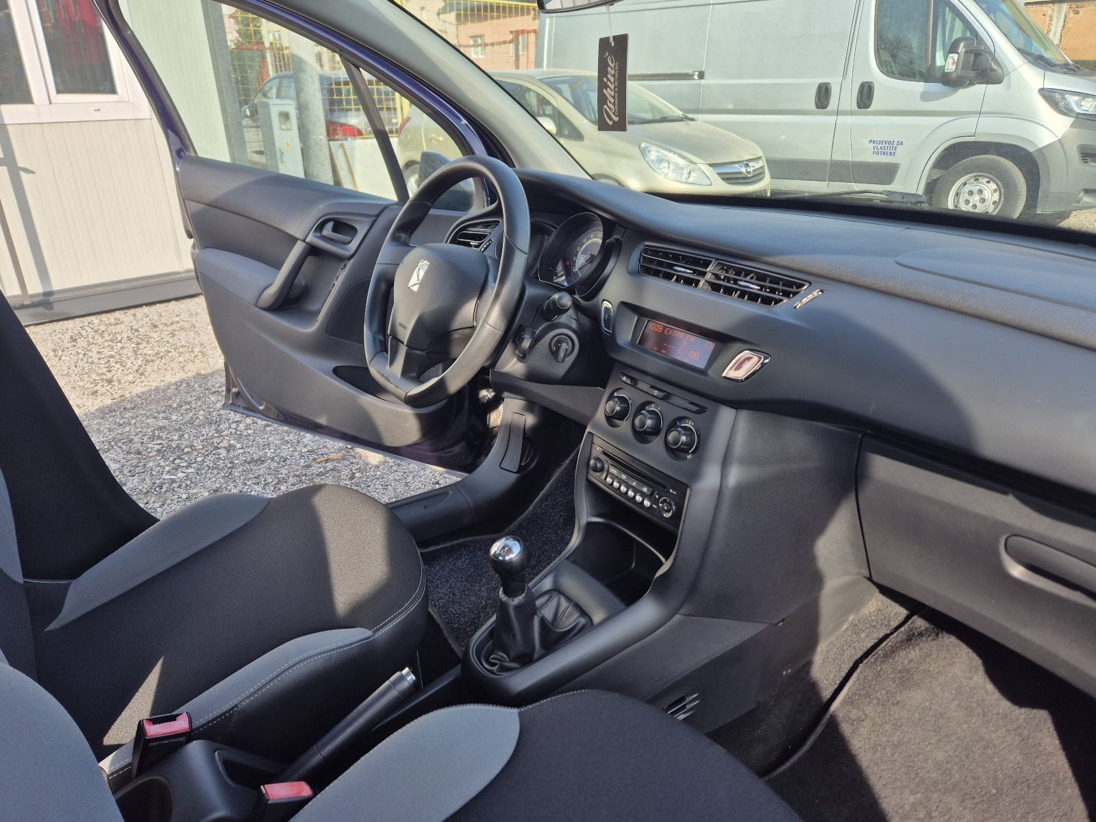 Citroën C3 1,4 HDi 138000km, fotografija 15
