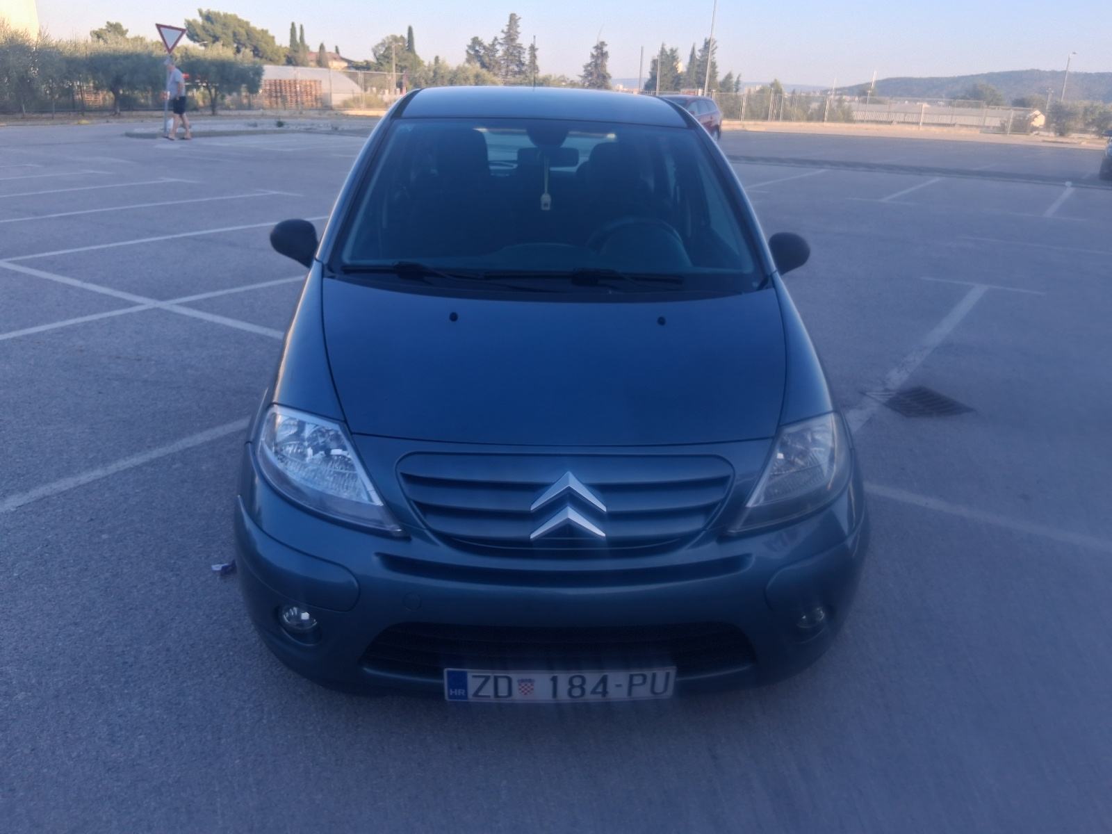 Citroën C3 1,4 HDi - SAMO 150.000km - REG.CILU GODINU 8/2027god, fotografija 2