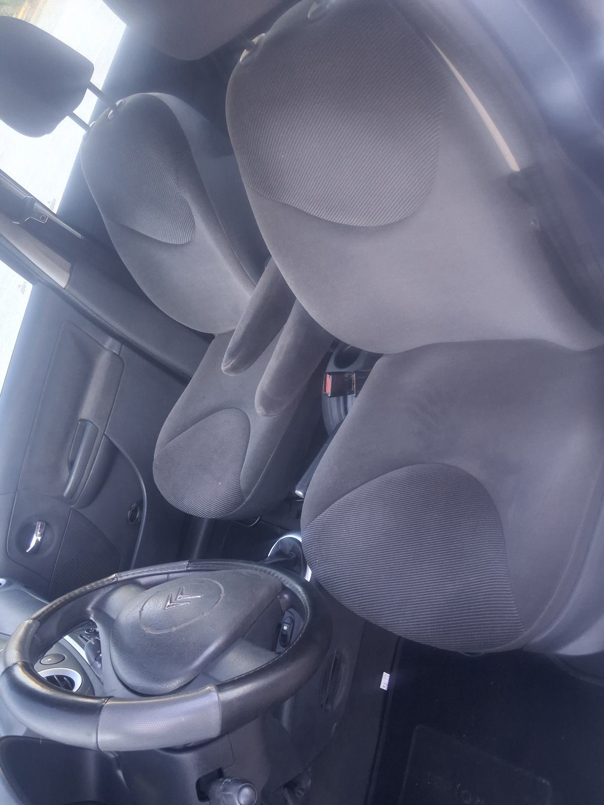 Citroën C3 1,4 HDi - SAMO 150.000km - REG.CILU GODINU 8/2027god, fotografija 9