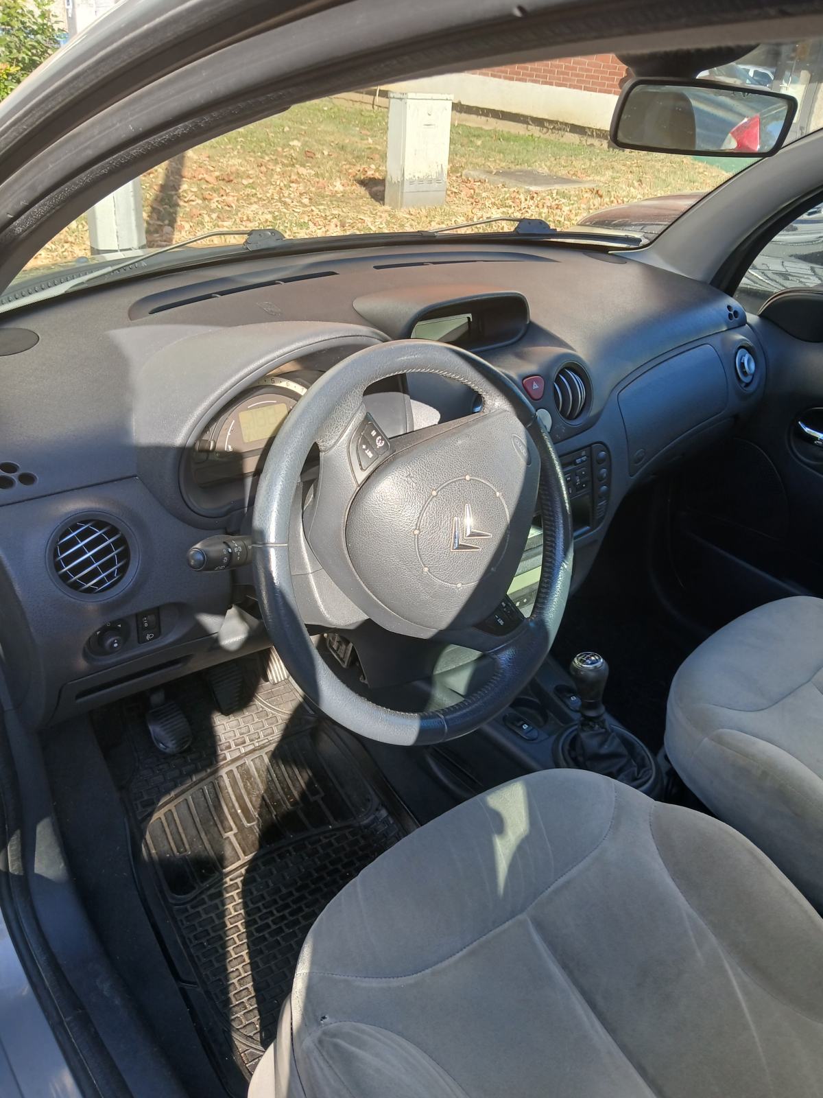 Citroën C3 1,4 i exclusive, fotografija 5