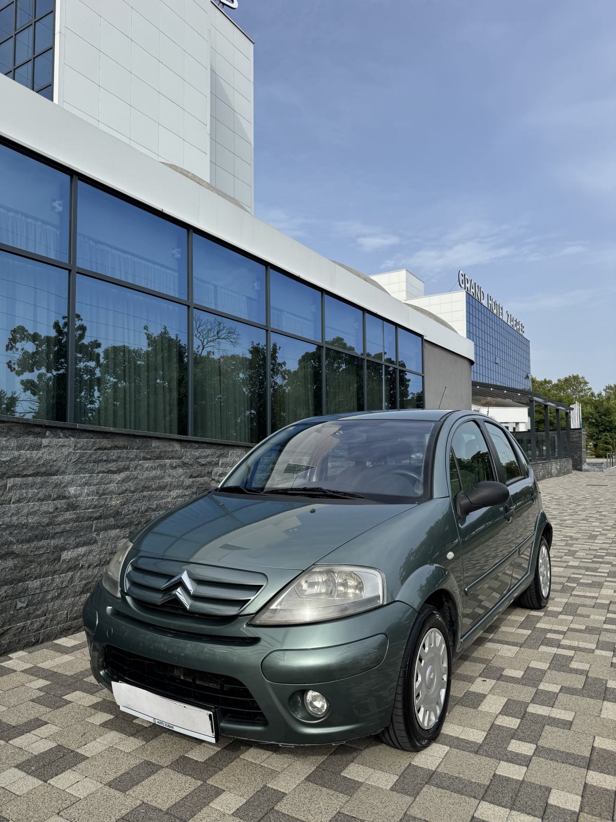 Citroën C3 1,6 - KLIMA - HR AUTO - PRVI VLASNIK - V SERVIS - PRILIKA !, fotografija 3