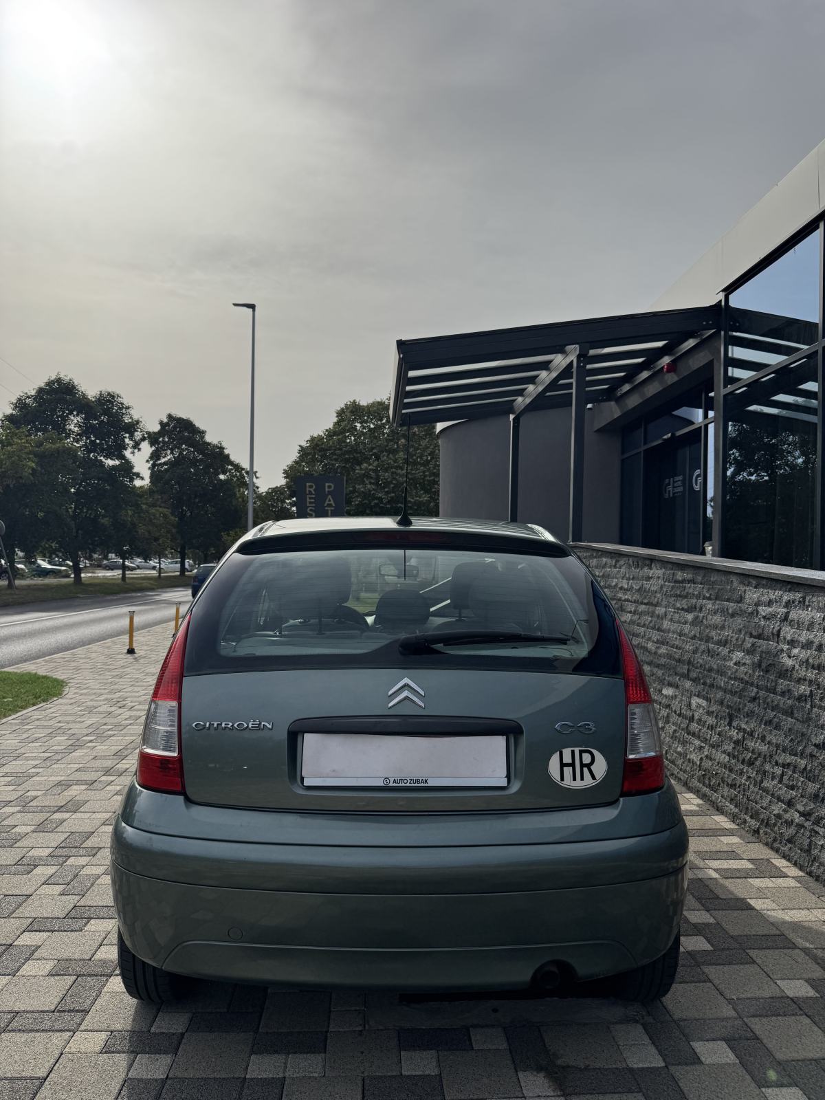 Citroën C3 1,6 - KLIMA - HR AUTO - PRVI VLASNIK - V SERVIS - PRILIKA !, fotografija 8