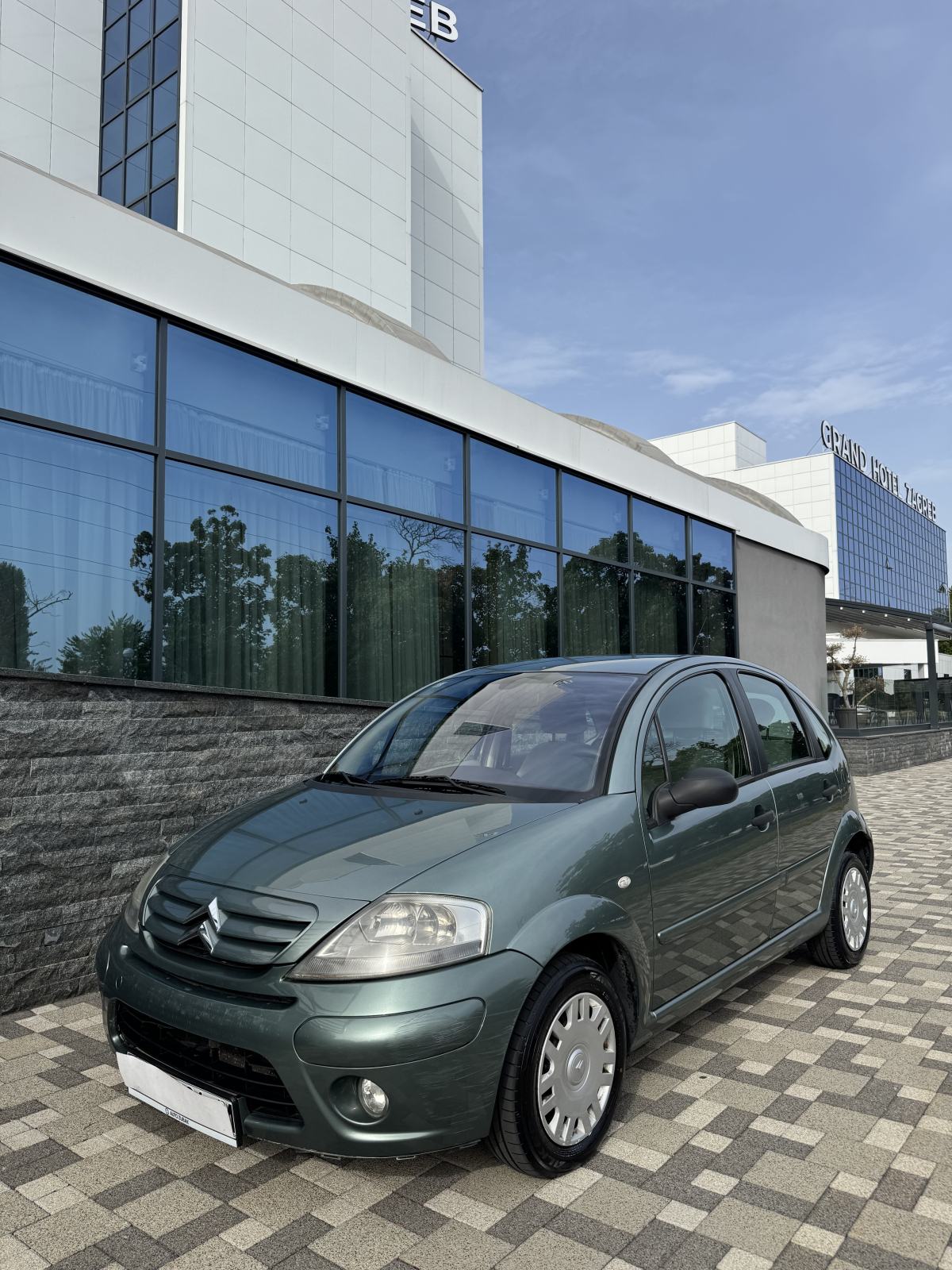Citroën C3 1,6 - KLIMA - HR AUTO - PRVI VLASNIK - V SERVIS - PRILIKA !, fotografija 4