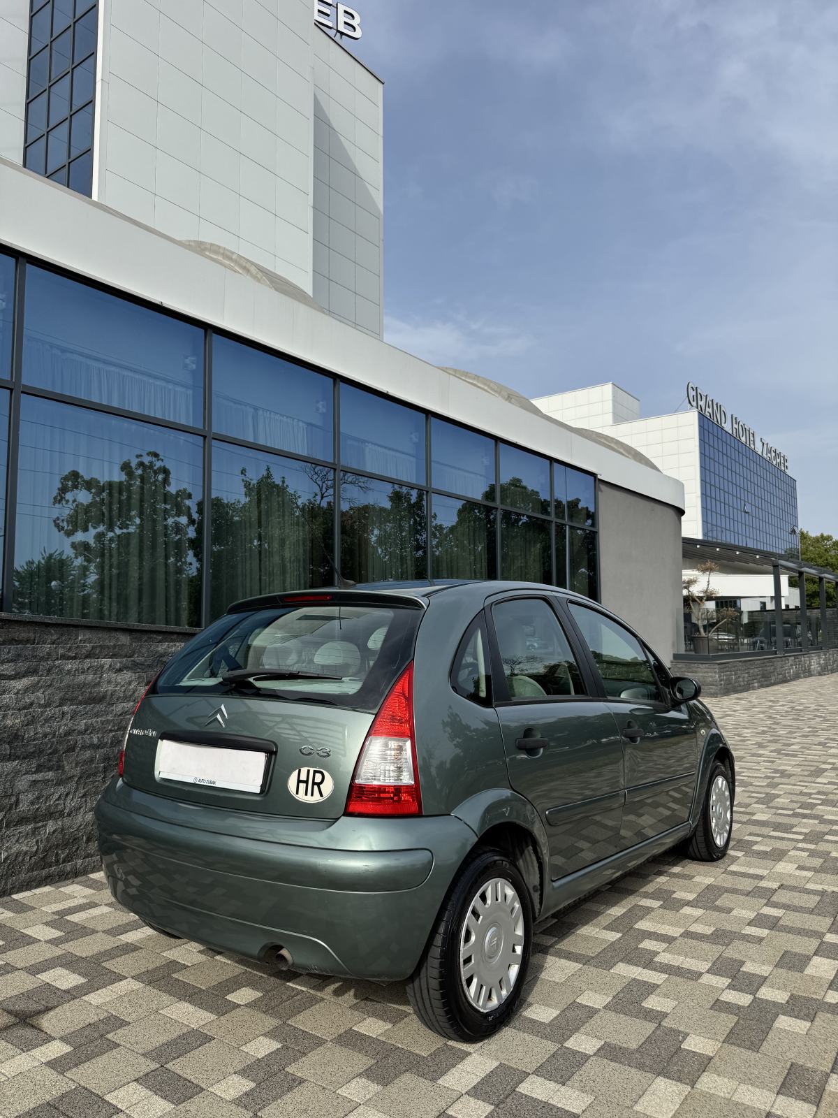 Citroën C3 1,6 - KLIMA - HR AUTO - PRVI VLASNIK - V SERVIS - PRILIKA !, fotografija 10