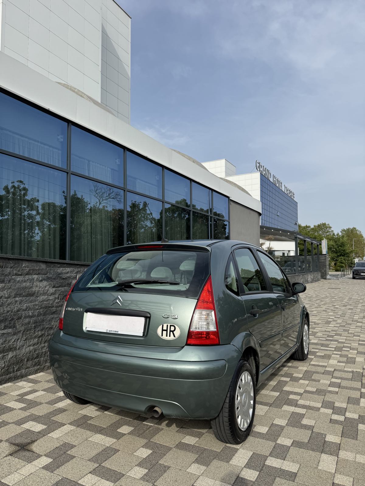 Citroën C3 1,6 - KLIMA - HR AUTO - PRVI VLASNIK - V SERVIS - PRILIKA !, fotografija 9