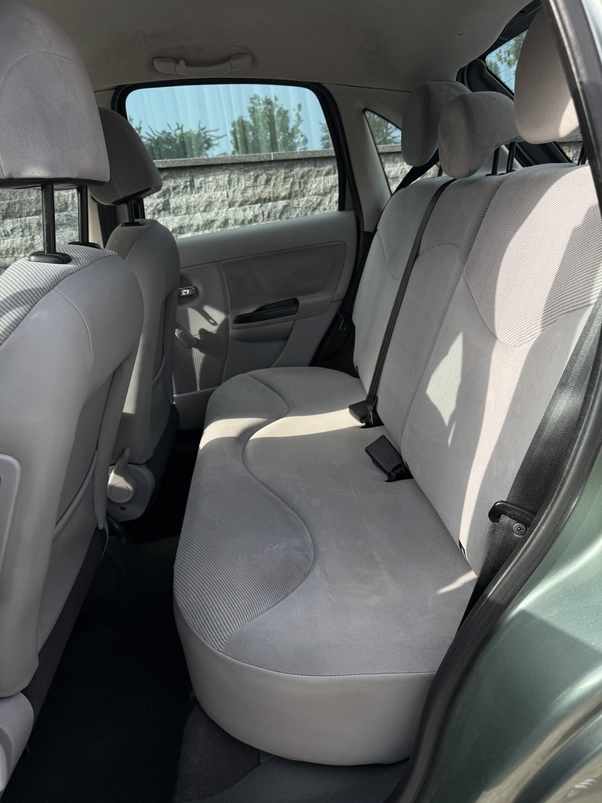 Citroën C3 1,6 - KLIMA - HR AUTO - PRVI VLASNIK - V SERVIS - PRILIKA !, fotografija 17