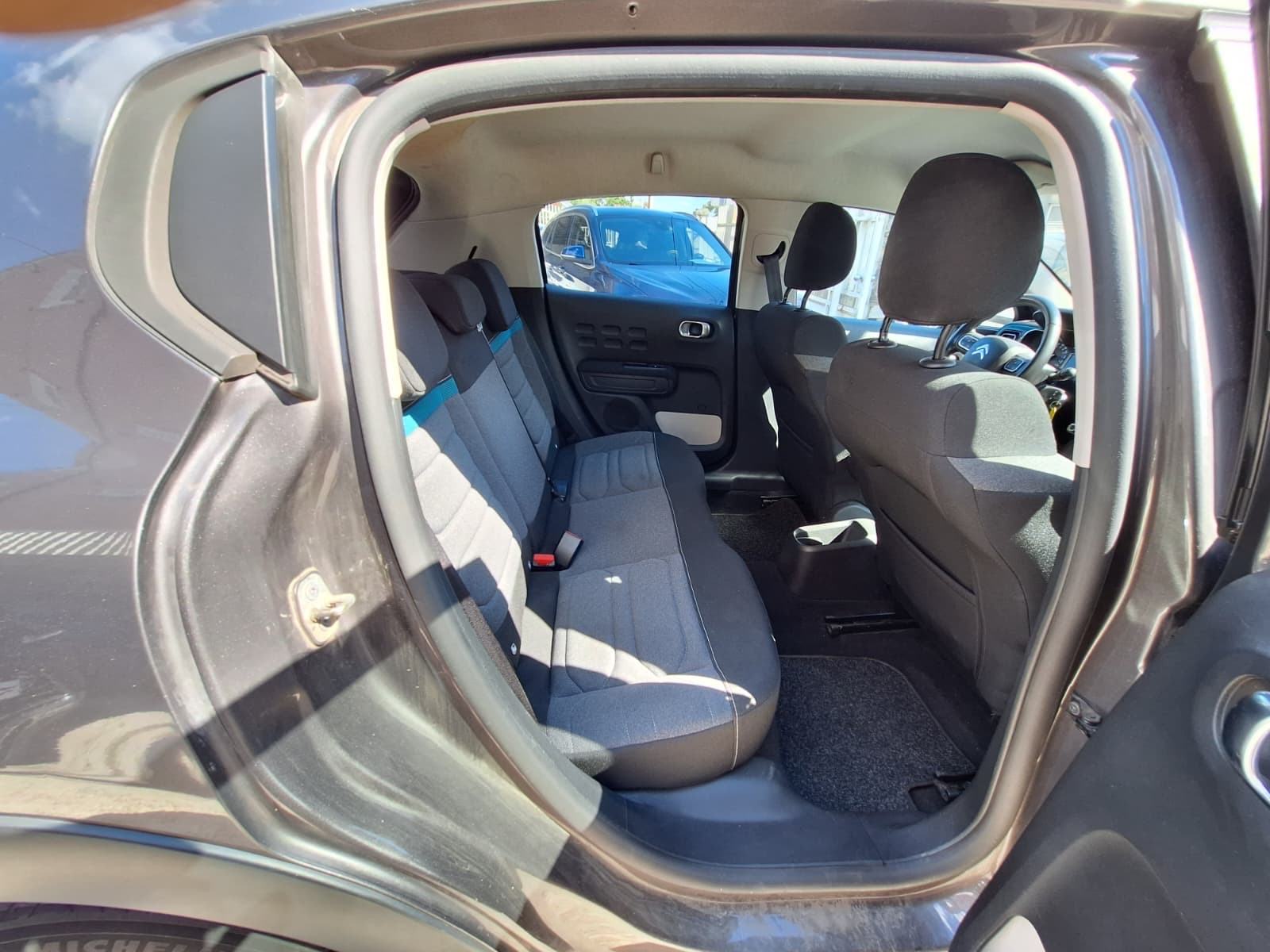 Citroën C3 1,5 BlueHDI 100 KS SKINE PACK/ u sustav pdv, fotografija 20