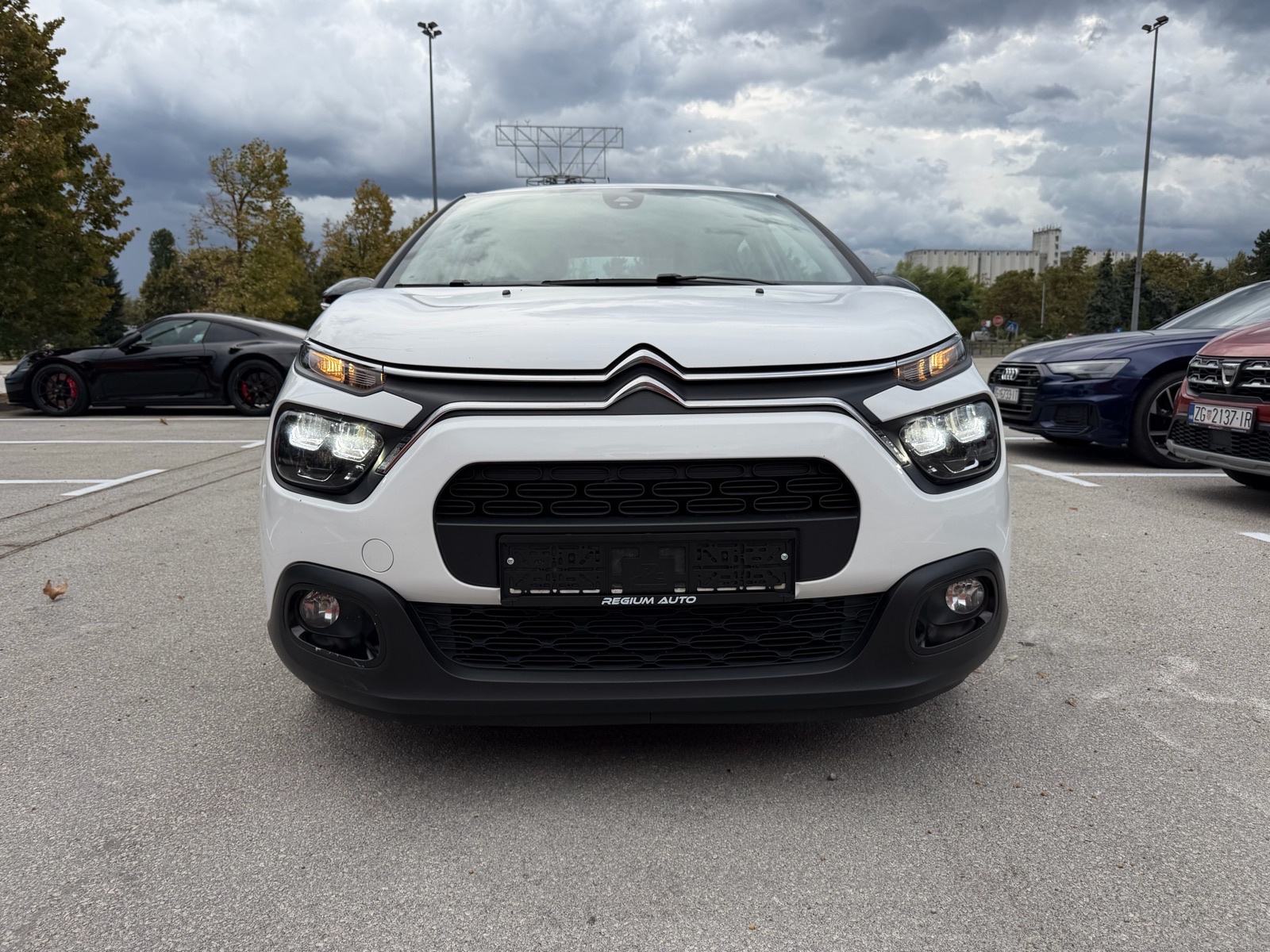 ***Citroën C3 1,5 BlueHDI u PDV-u, LED, 16'', NAVI, REDIZAJN***, fotografija 3