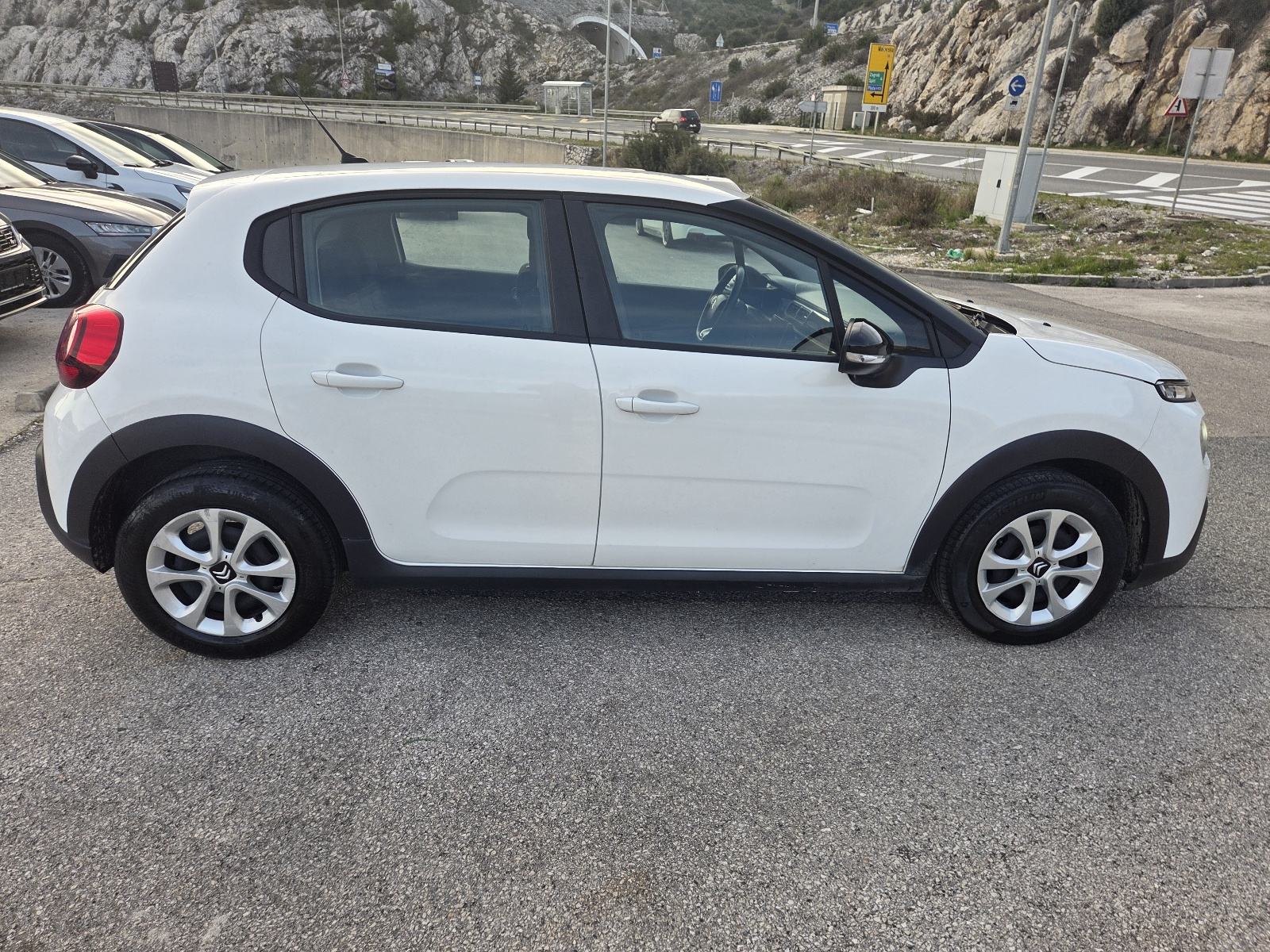 Citroën C3 1,5 HDI ** 2021 ** REDIZAIN ** JAMSTVO !!, fotografija 4