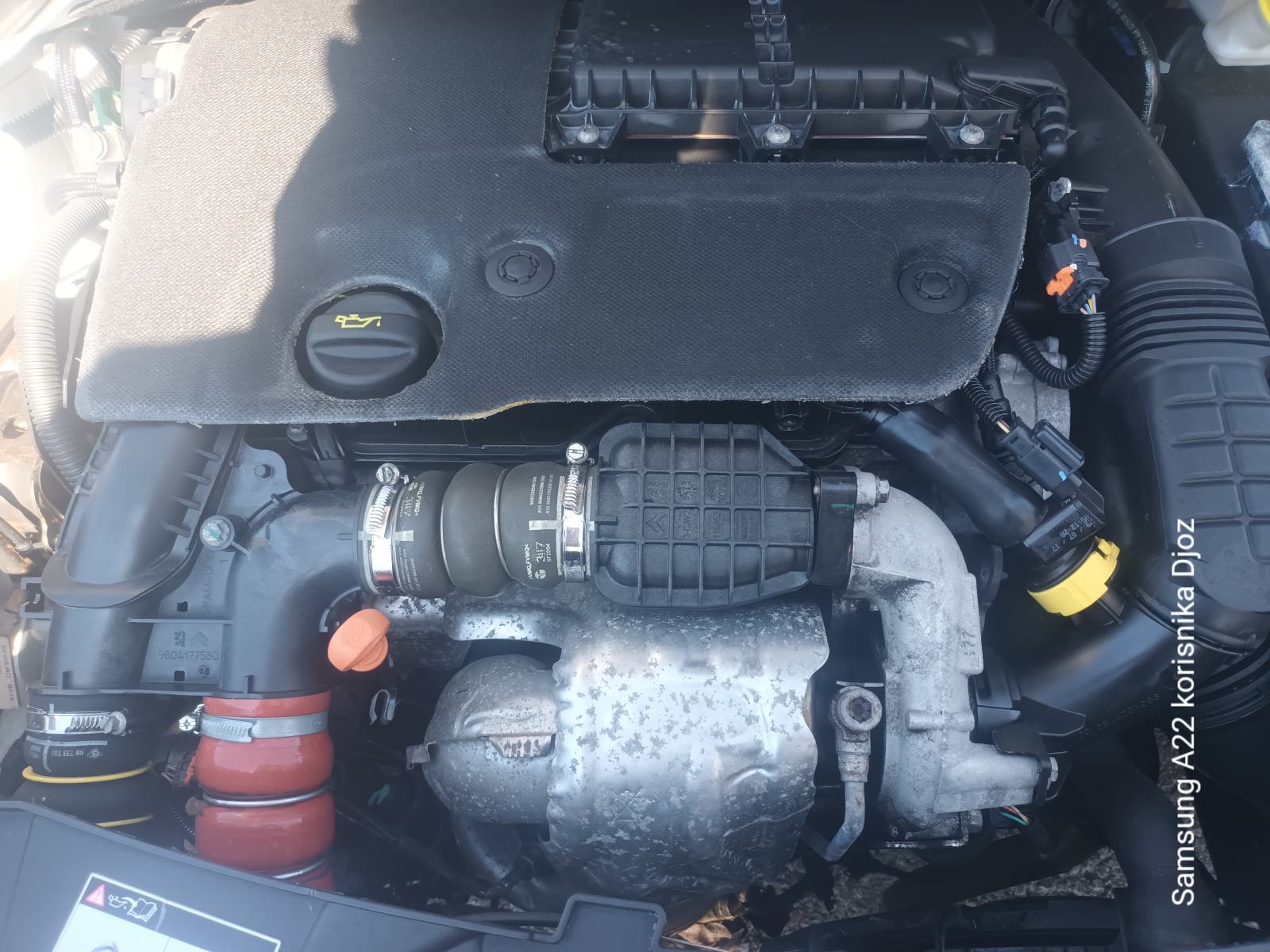 Citroën C3 1,6 BlueHDi 73kw 120000km.reg 1godinu,Navi,Kamere,alu, fotografija 13