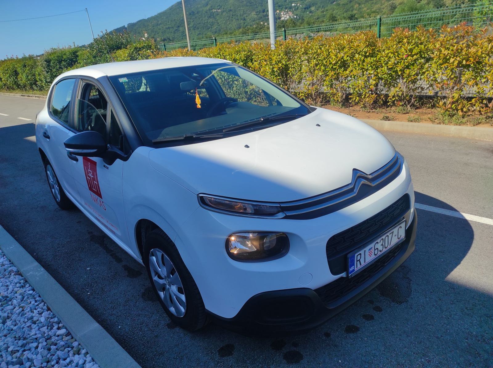 Citroën C3 1,6 BlueHDi, fotografija 3