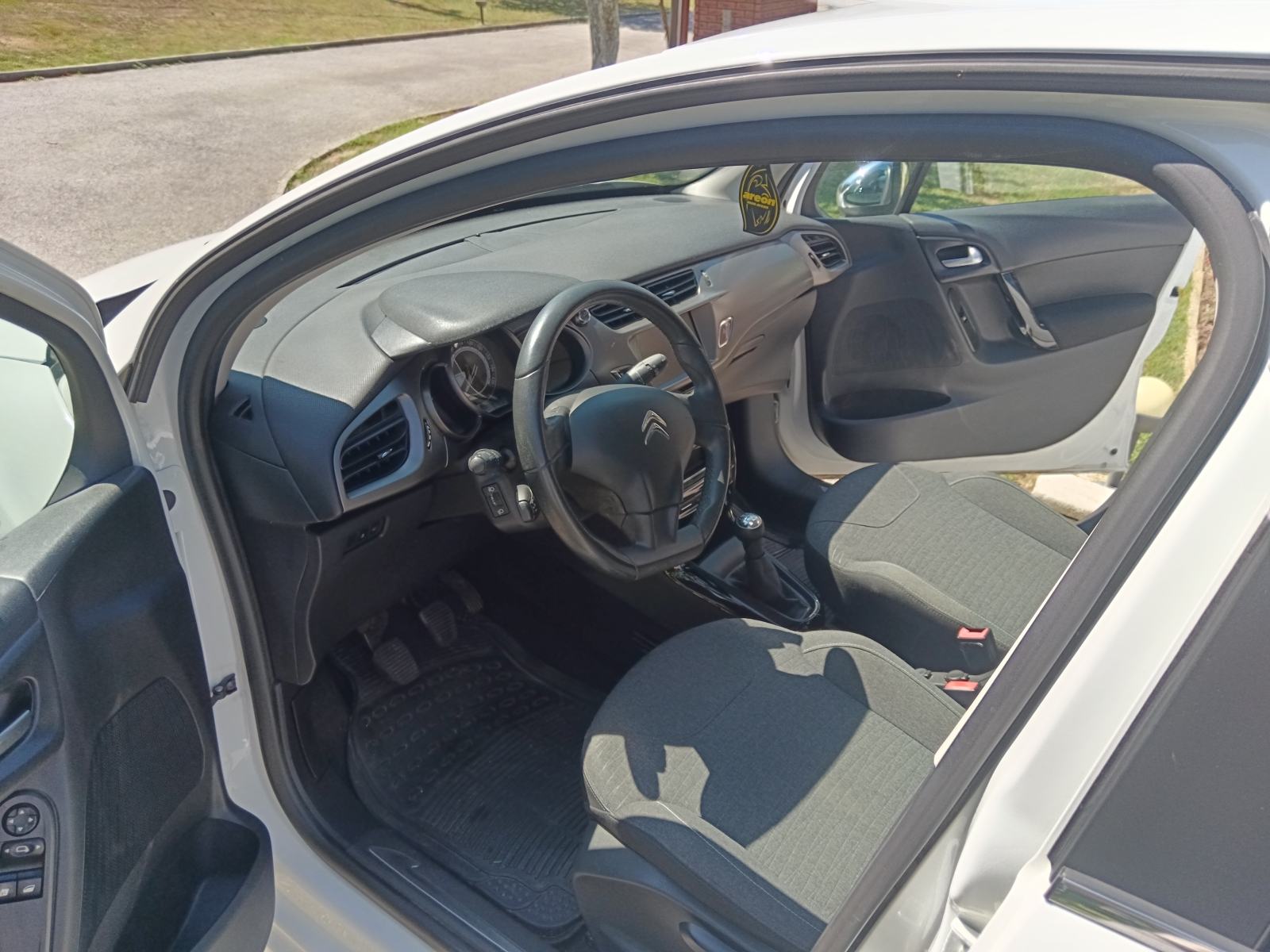 Citroën C3 1,6, fotografija 2