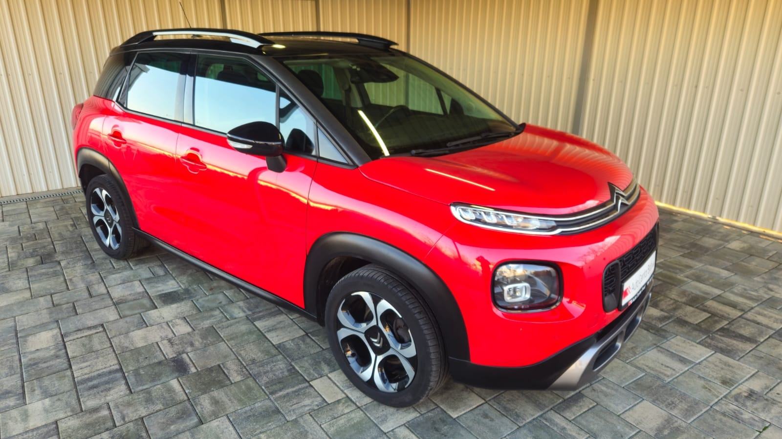 Citroën C3 Aircross 1,2 Shine ,kamera,17" felge ,navi.. leasing, fotografija 1