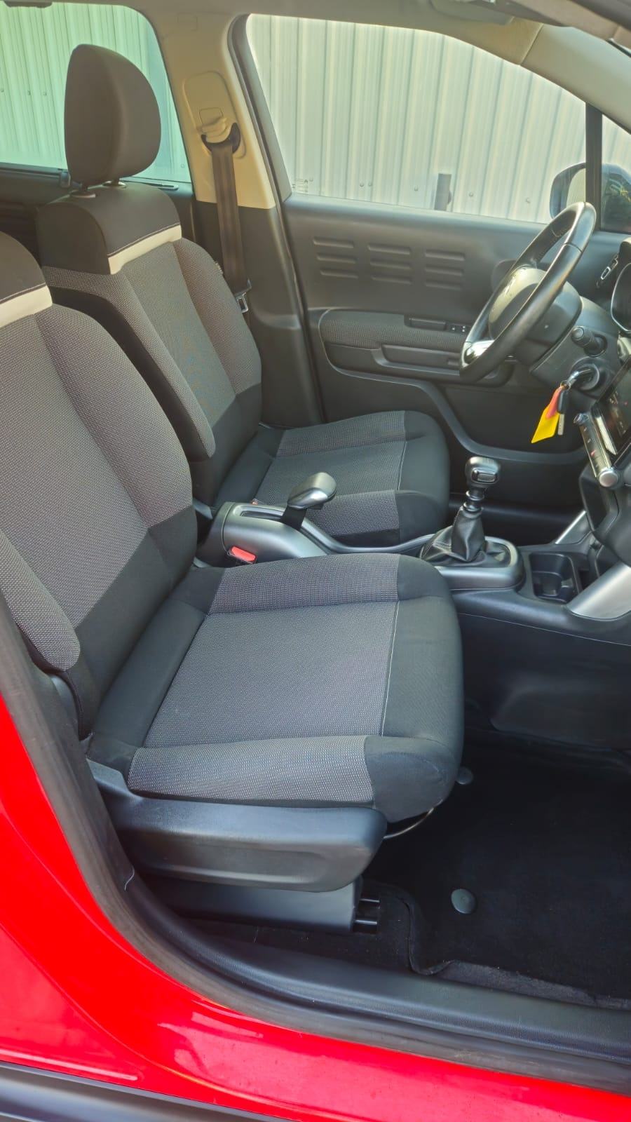 Citroën C3 Aircross 1,2 Shine ,kamera,17" felge ,navi.. leasing, fotografija 9