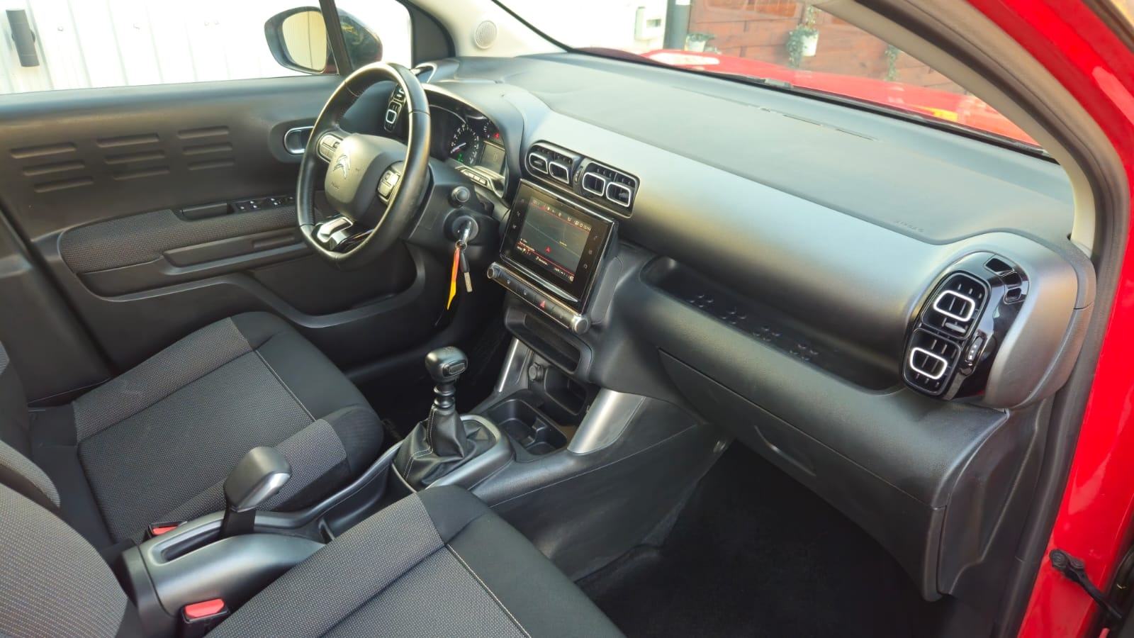 Citroën C3 Aircross 1,2 Shine ,kamera,17" felge ,navi.. leasing, fotografija 8