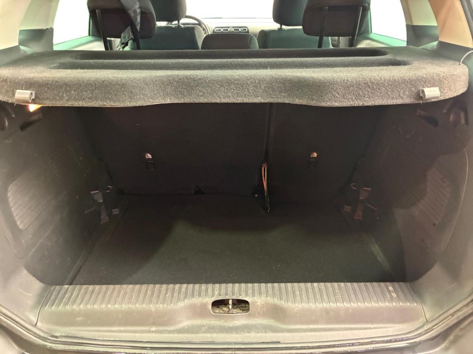Citroën C3 Aircross 1.2 T⛔️VELIKI SERVIS REMENJA⛔️NOVE GUME⛔️, fotografija 11