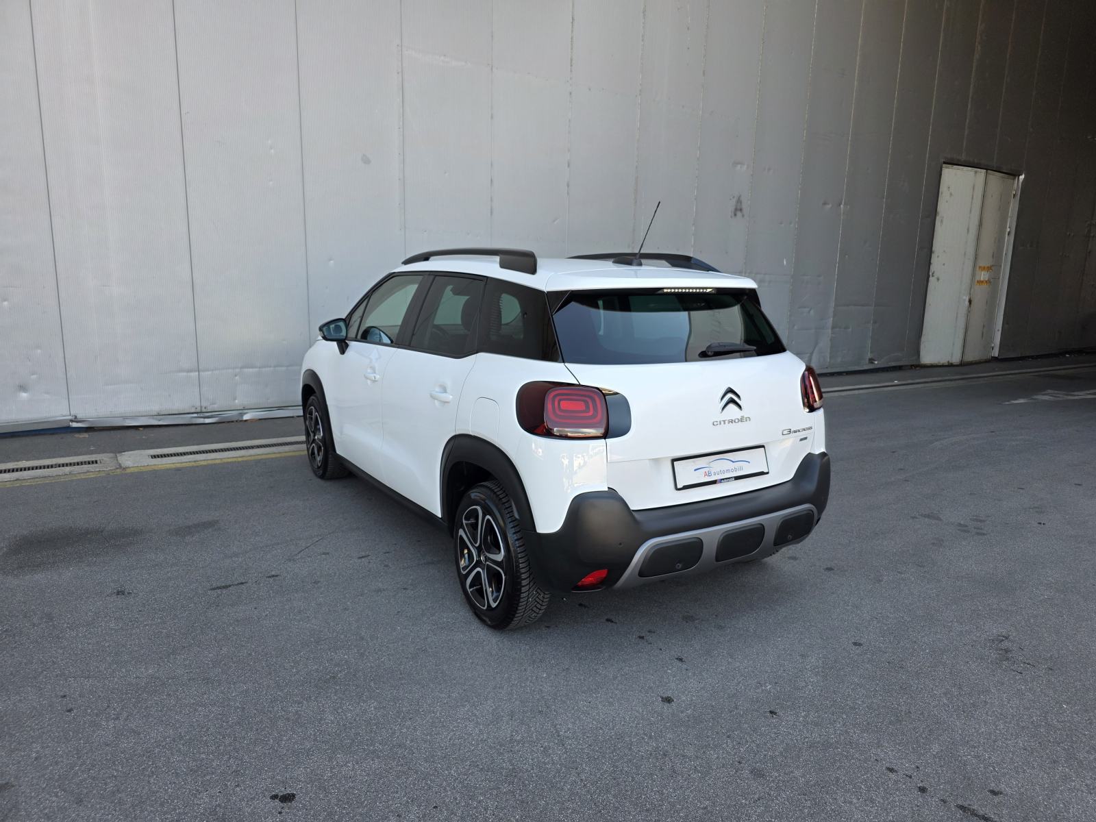 Citroën C3 Aircross 1,5 BlueHDI**AUTOMATIC**NAVIGACIJA**LED**, fotografija 4