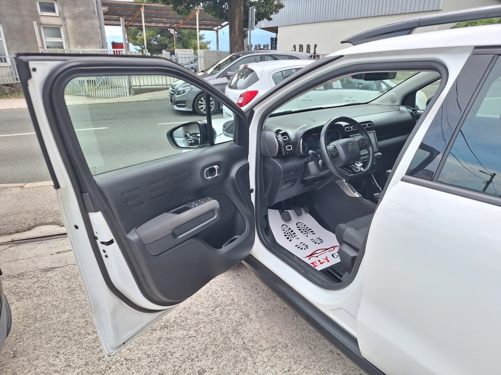 Citroën C3 Aircross 1,5 BlueHDI shine (NAVI.LED/, fotografija 10