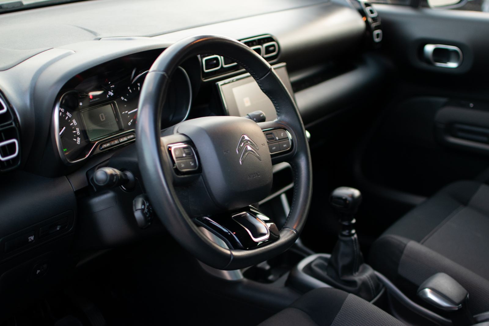 Citroën C3 Aircross 1,5 SAMO 75000 KAO NOV, fotografija 11