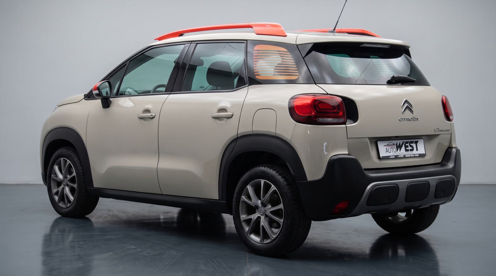 Citroën C3 Aircross 1,5 SAMO 75000 KAO NOV, fotografija 6