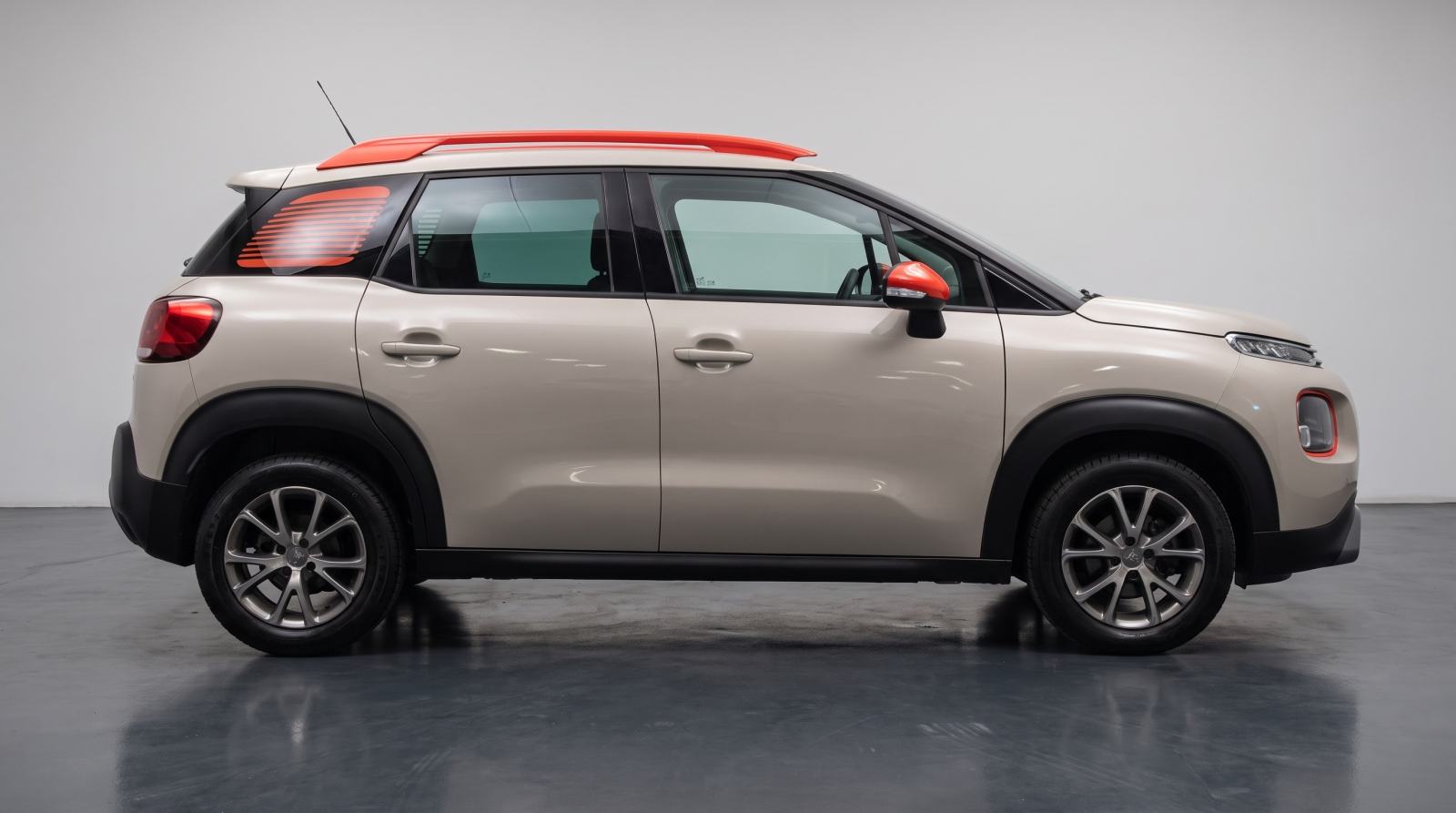 Citroën C3 Aircross 1,5 SAMO 75000 KAO NOV, fotografija 9