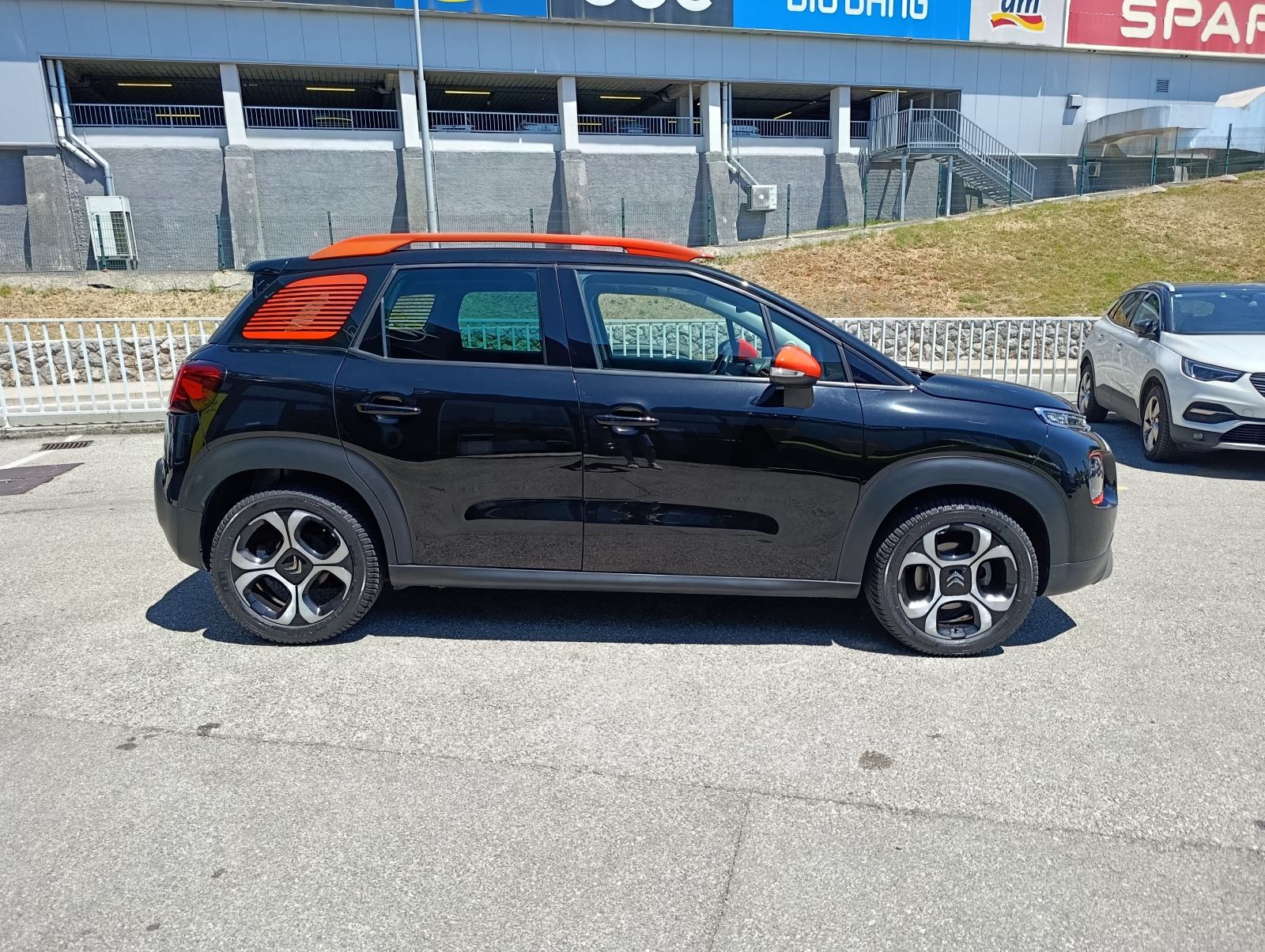 Citroën C3 Aircross Shine, panoramski krov, navigacija, jamstvo 1.g., fotografija 4