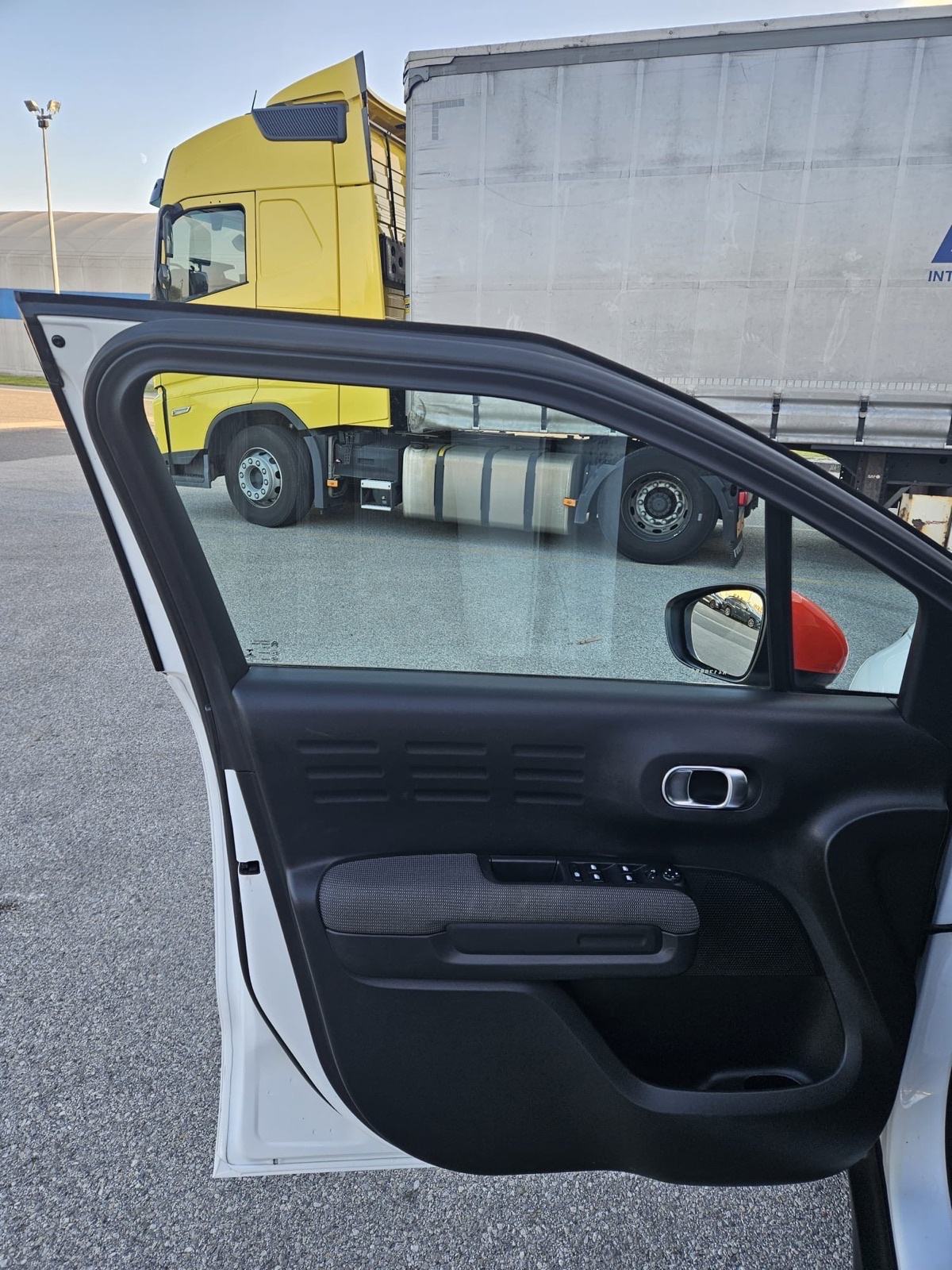 Citroën C3 Aircross#SHINE#SERVISNA#JAMSTVO#LEASING BEZ UČEŠĆA#U PDV-U#, fotografija 11