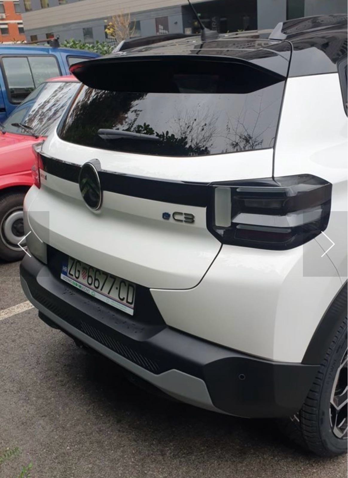 Citroën e-C3 MAX, AT, električni, 1. vl., dostupno od 27.11.2026, fotografija 4