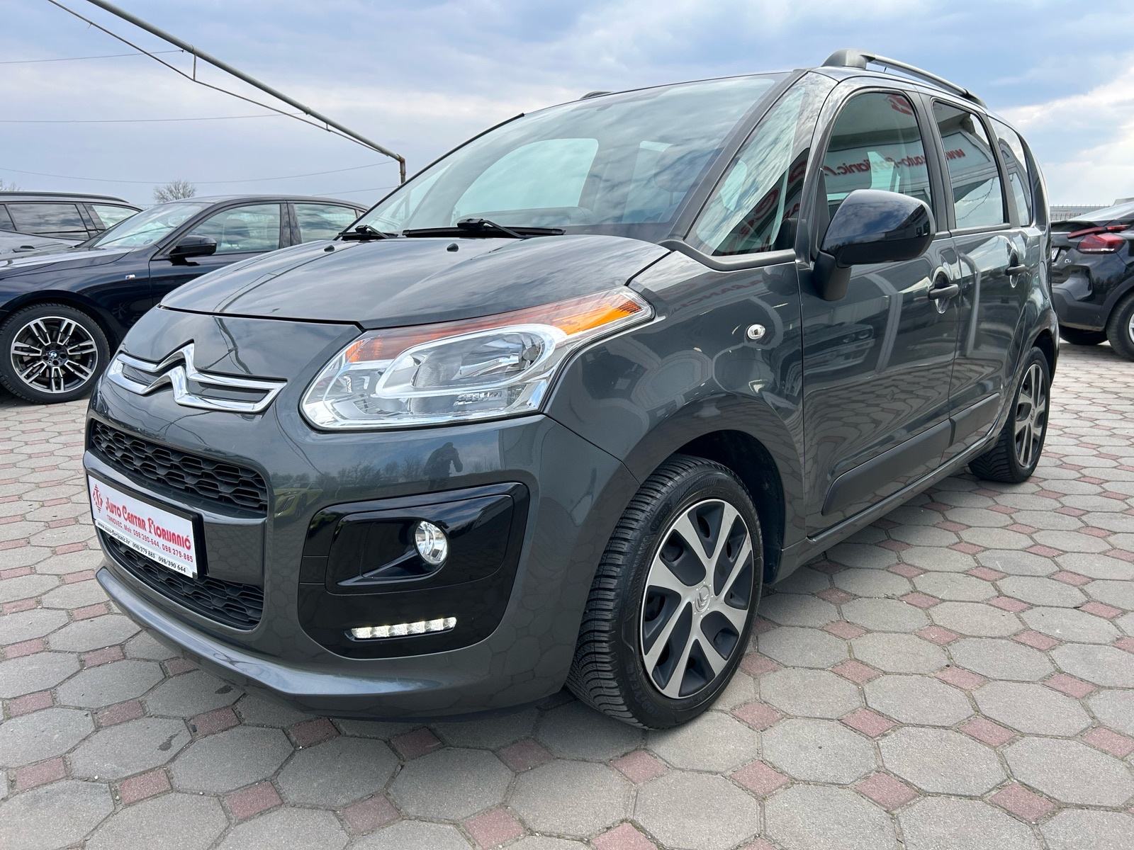 Citroën C3 Picasso 1,2 benzin 2016.,SERVISNA, PARK SENZ, LED, KUKA...., fotografija 3