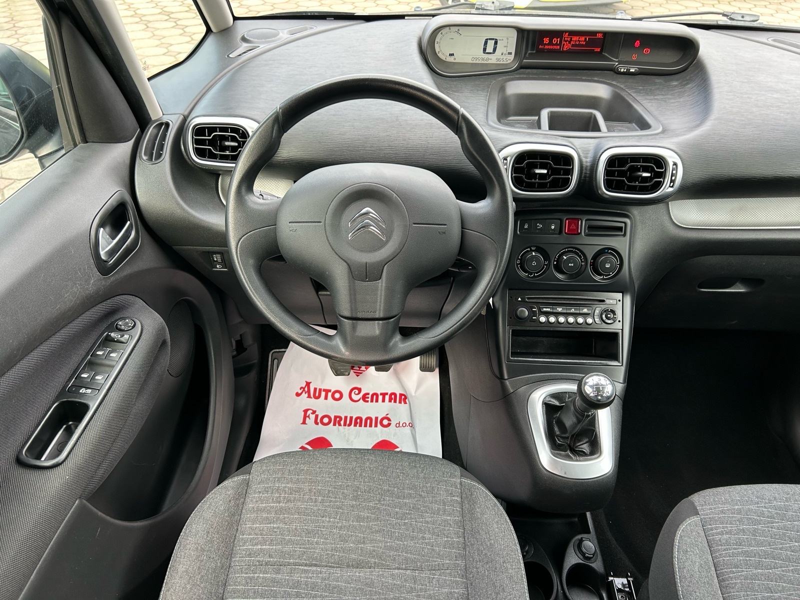 Citroën C3 Picasso 1,2 benzin 2016.,SERVISNA, PARK SENZ, LED, KUKA...., fotografija 7