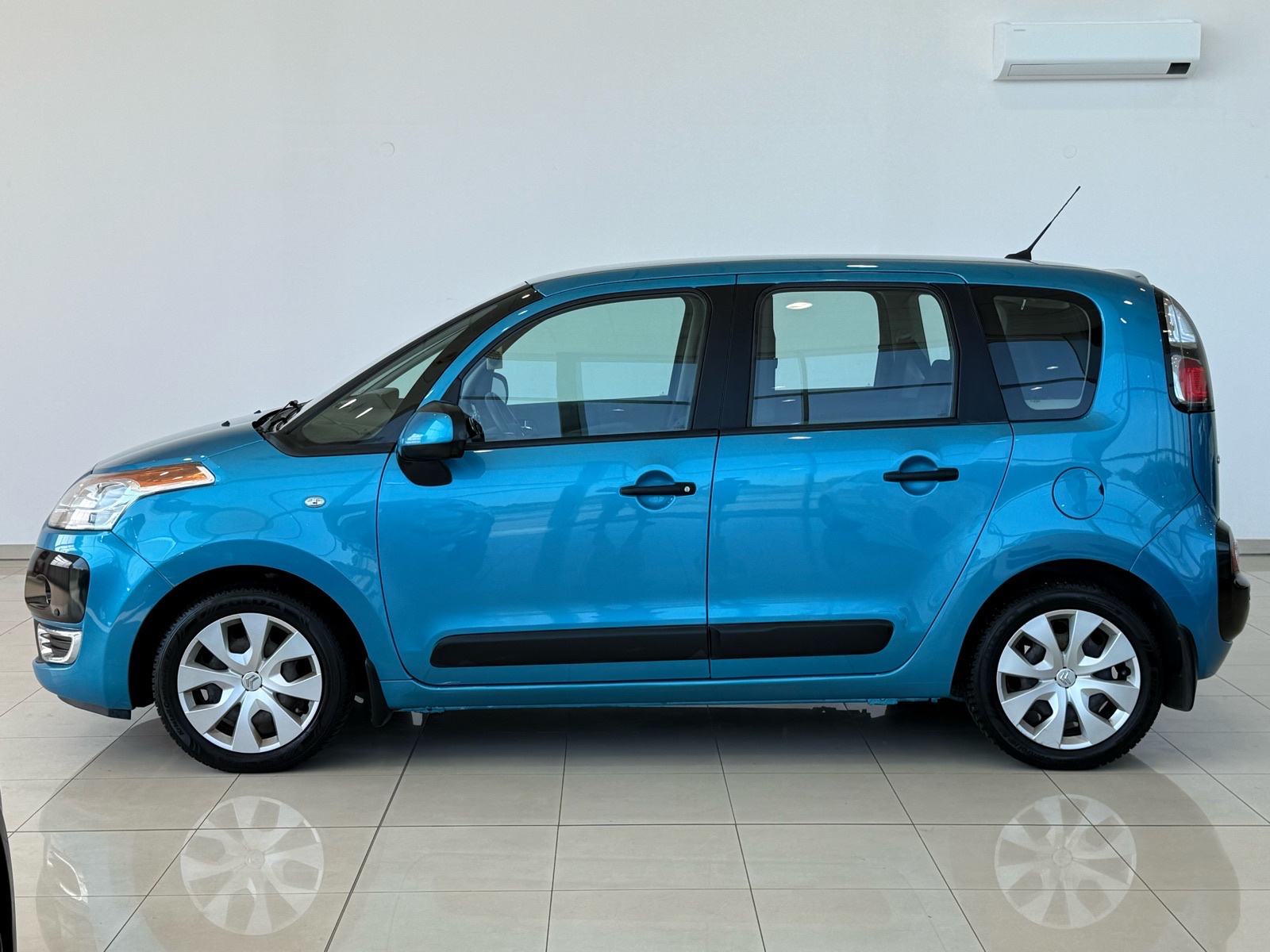 Citroën C3 Picasso 1.4 VTi⭐️143.000km⭐️SERVISNA⭐️ODLIČAN⭐️GARANCIJA, fotografija 5