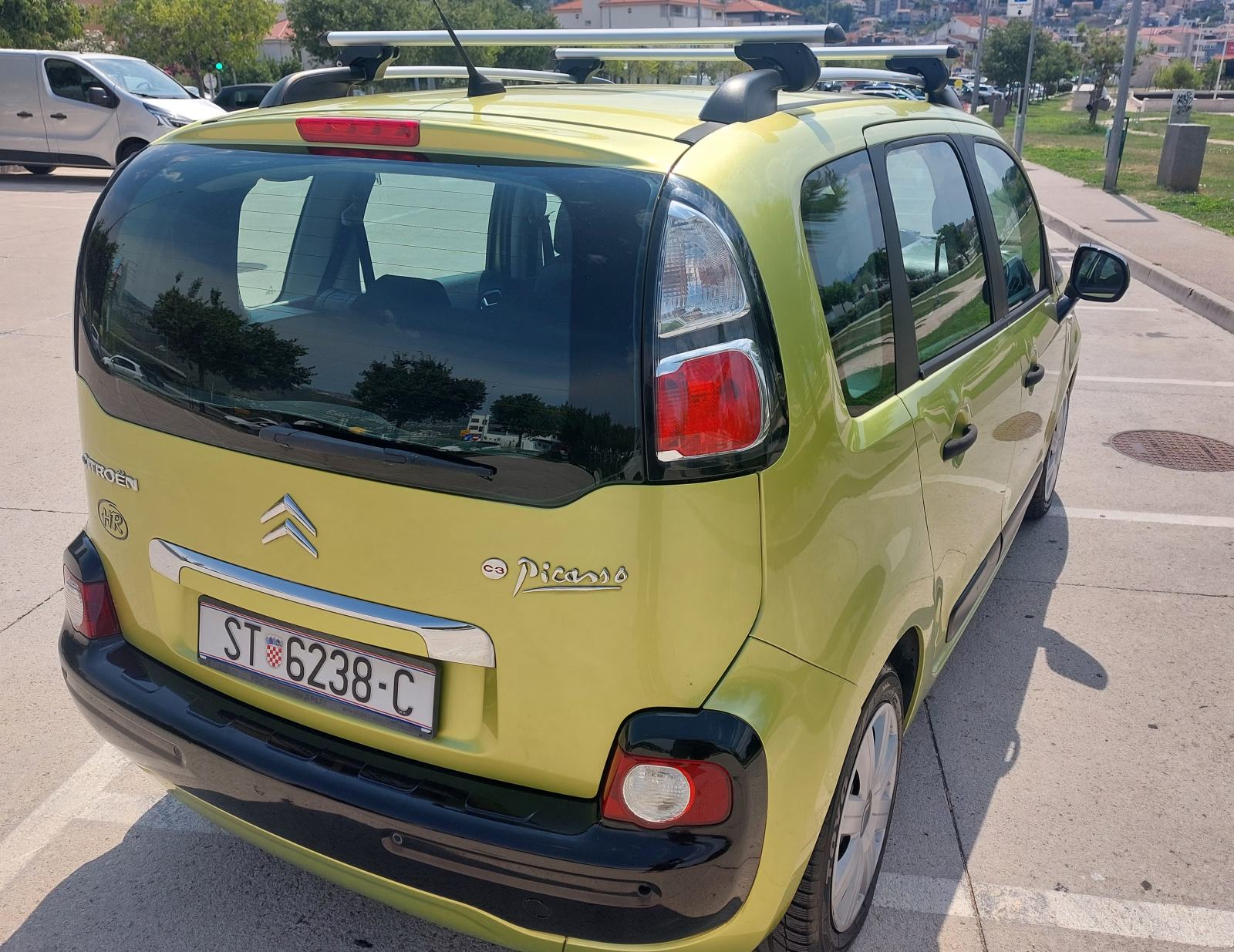 Citroën C3 Picasso 1,4, fotografija 3