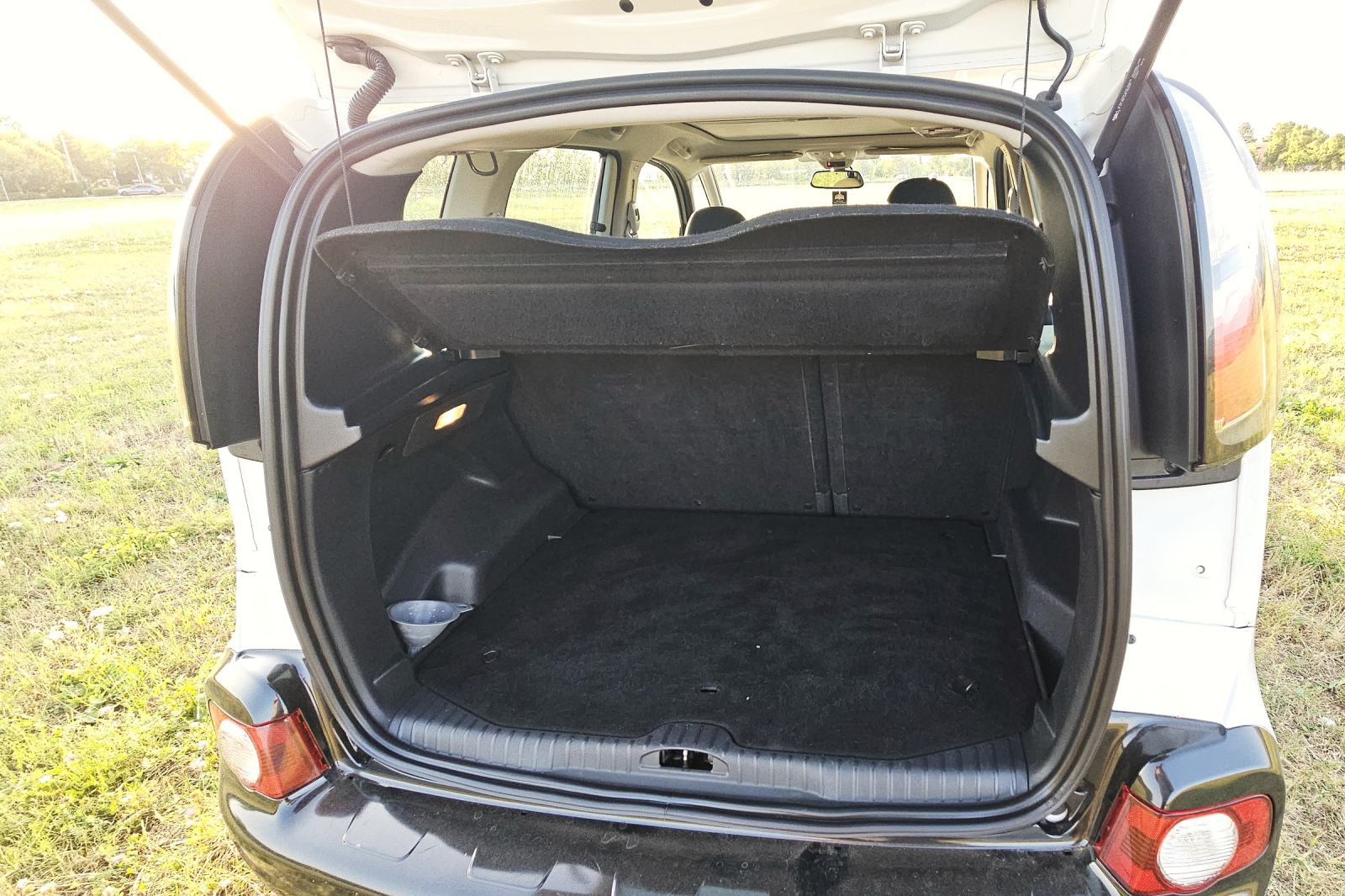 Citroën C3 Picasso 1,6 BlueHDi, fotografija 11