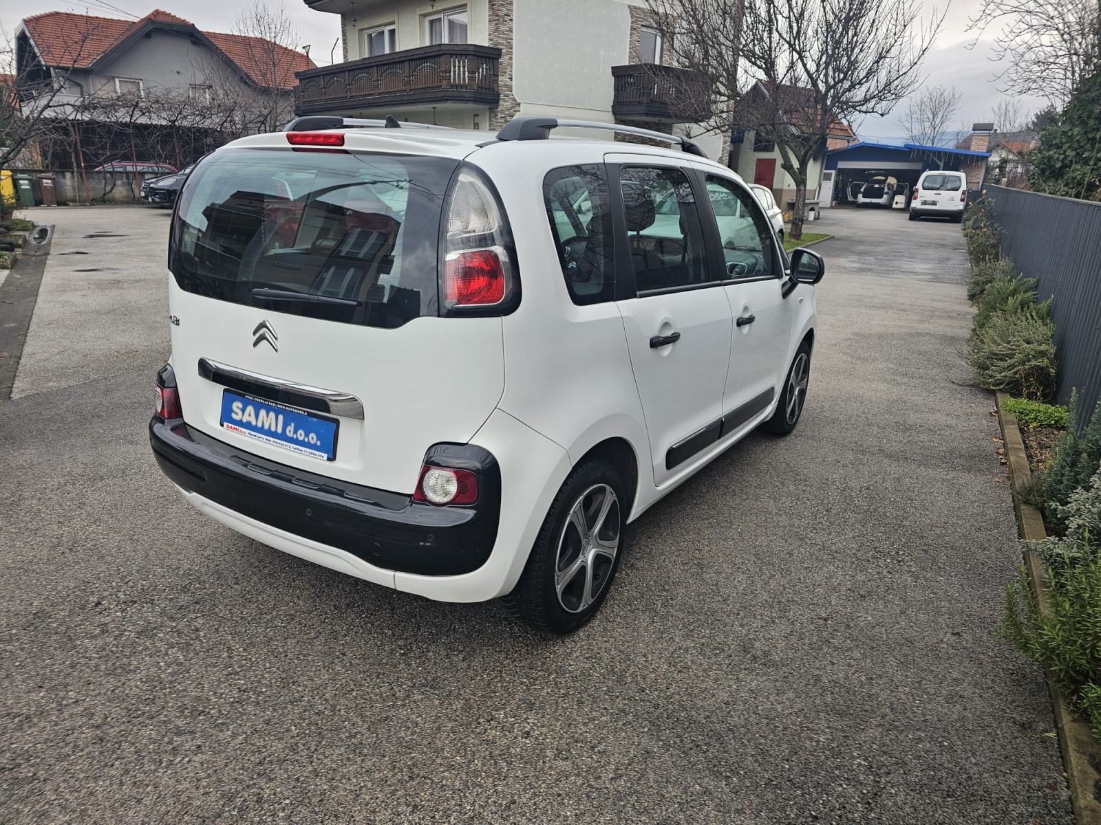 Citroën C3 Picasso 1,6 BlueHDiPRVI VLASNIK TOP CJENA AKCIJA 6650e, fotografija 4