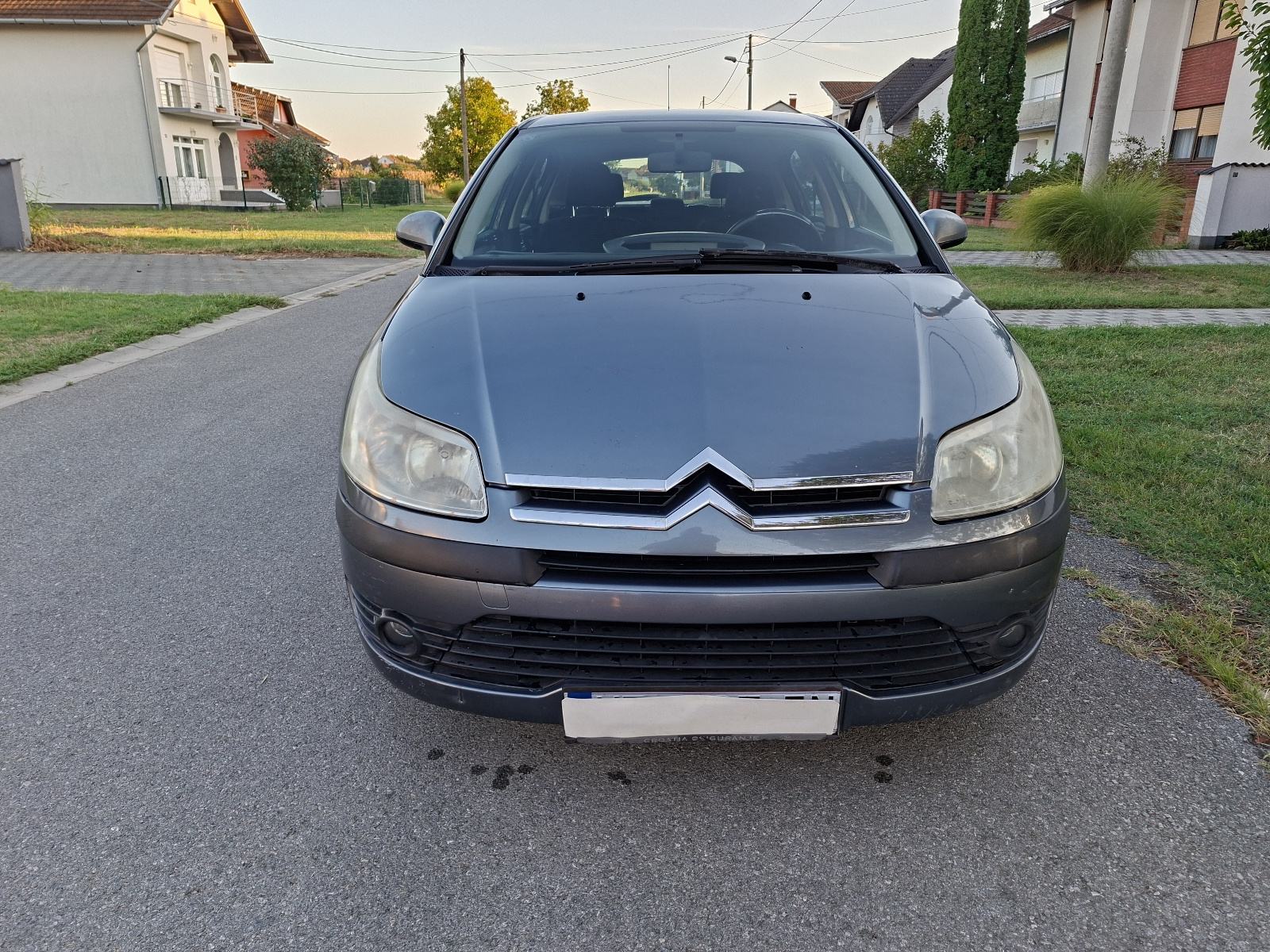 Citroën C4 1 6 hdi. 66 kv 90 ks mala potrosnja, fotografija 8