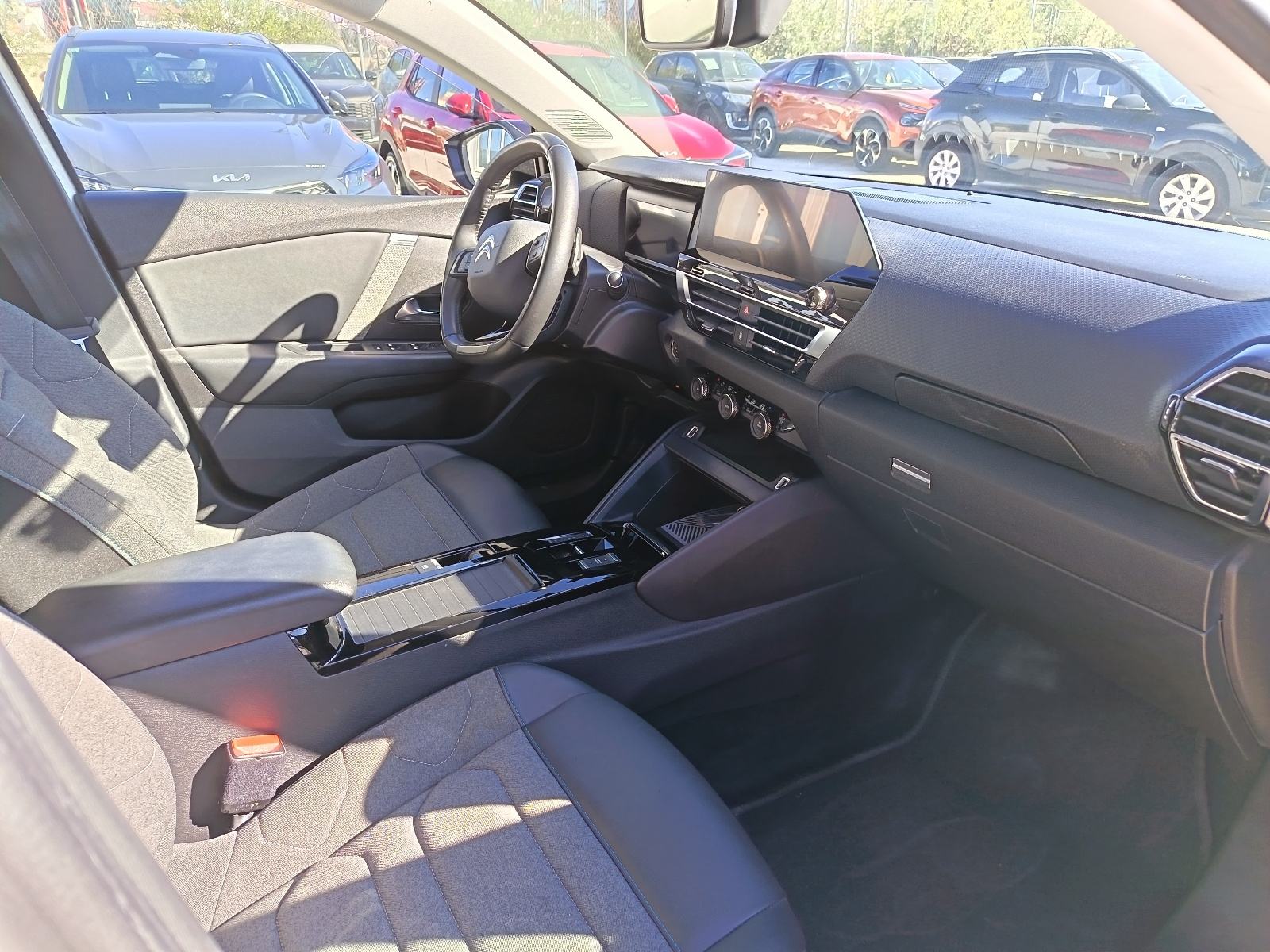 Citroën C4 1,2 PureTech Feel Pack A/T, fotografija 9