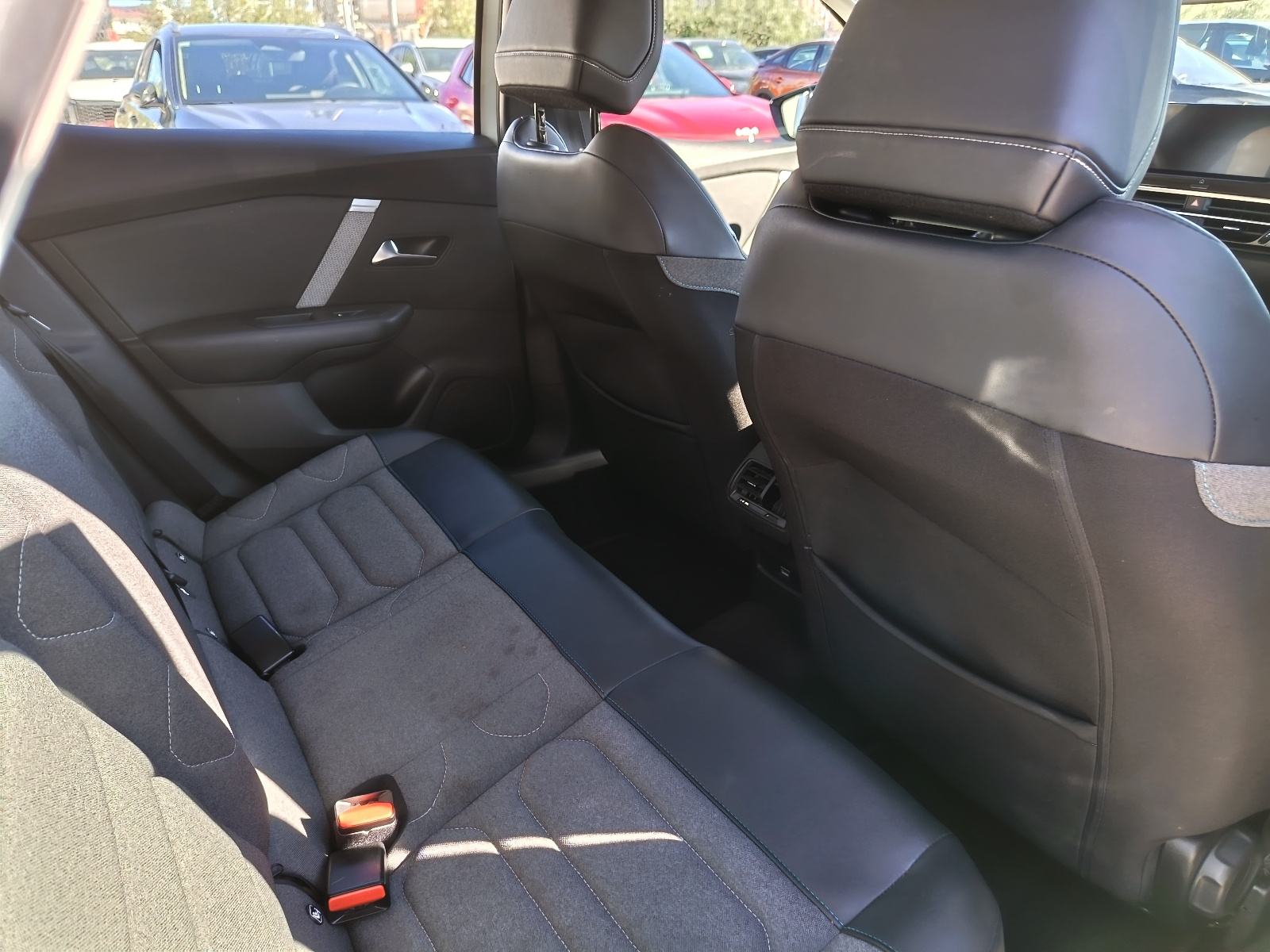 Citroën C4 1,2 PureTech Feel Pack A/T, fotografija 10
