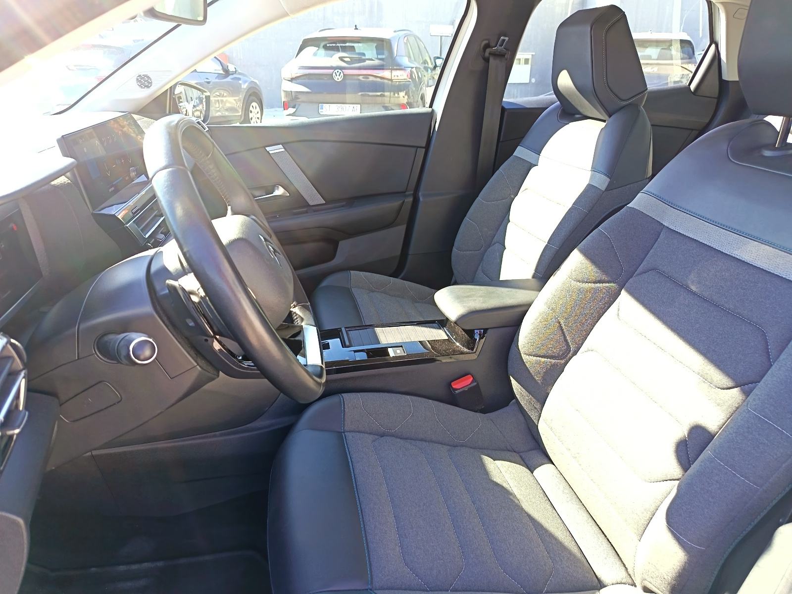 Citroën C4 1,2 PureTech Feel Pack A/T, fotografija 13