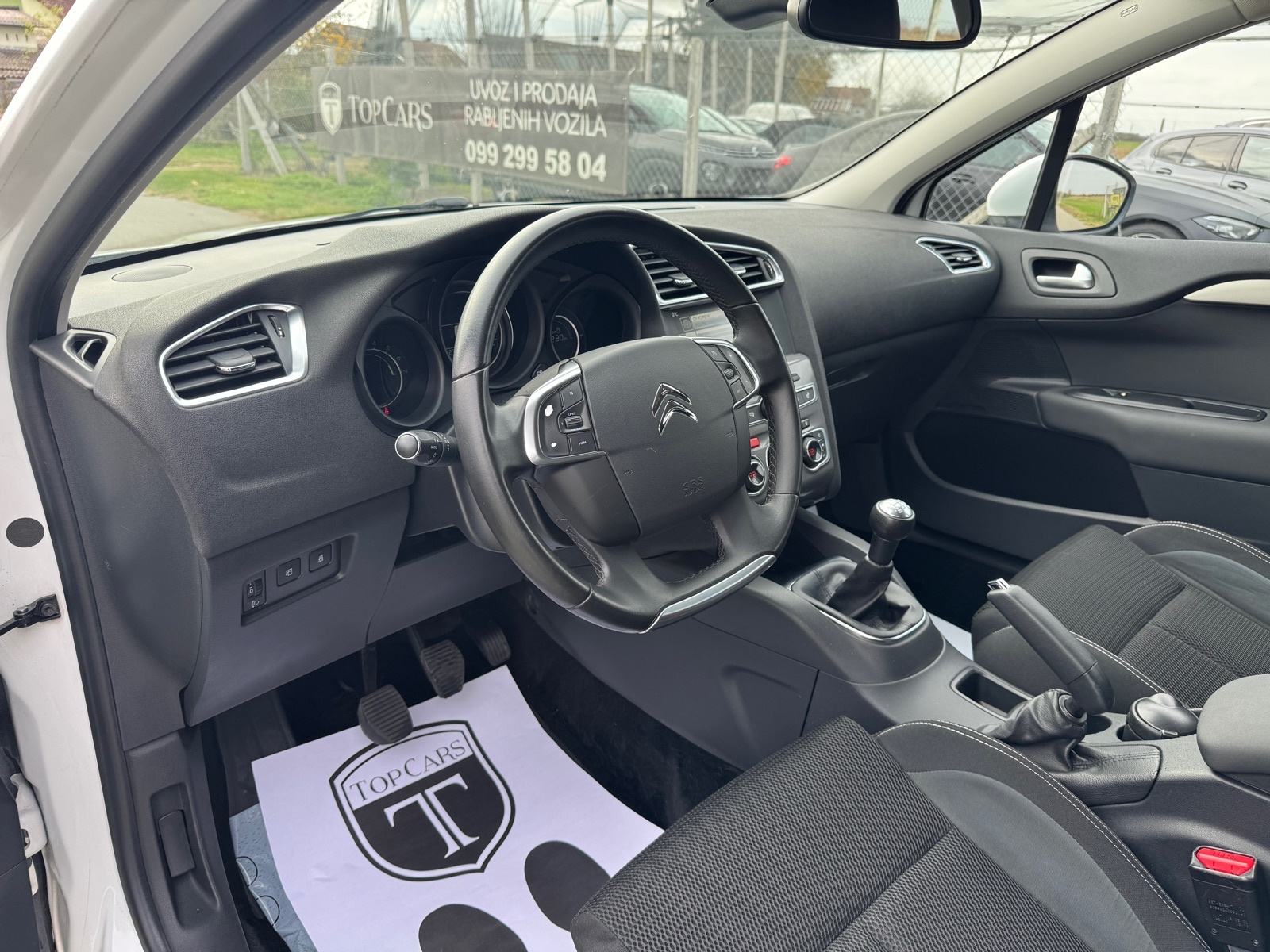 Citroën C4 1,2 Tempomar, Auto Klima, Servisna…, fotografija 10