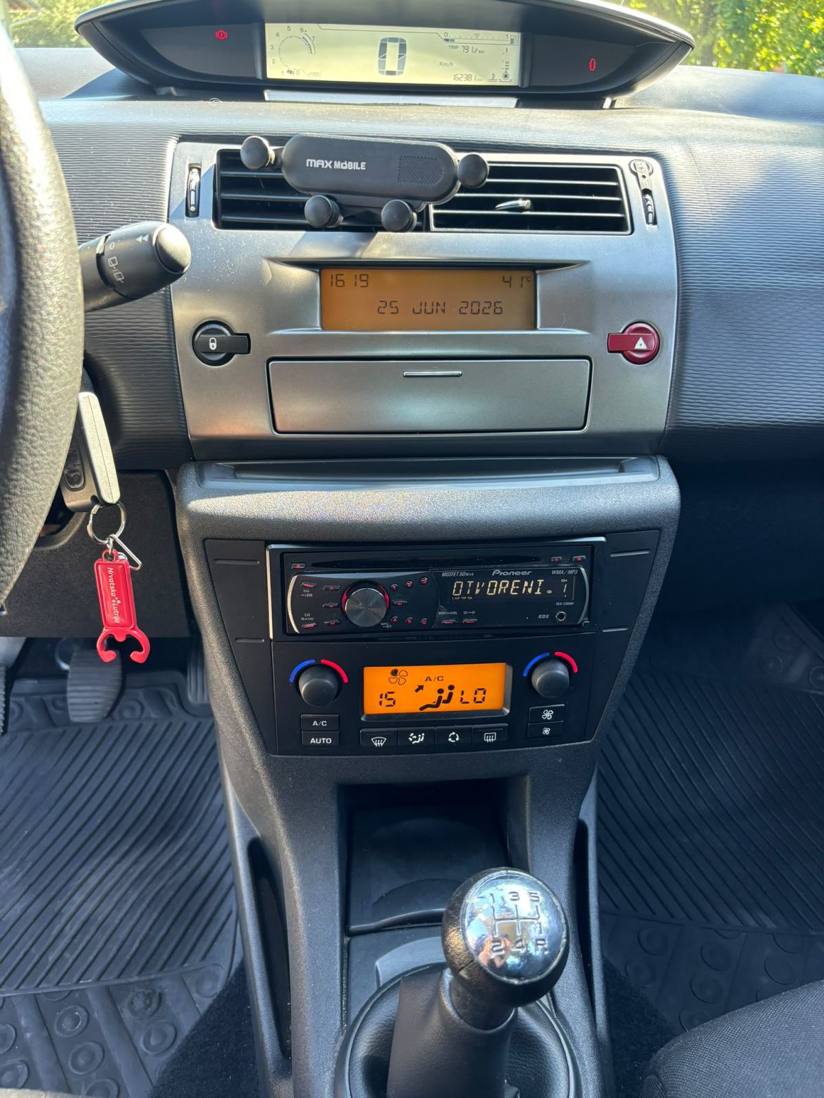 Citroën C4 1,4 i 16V, pogled izvana - slika 3
