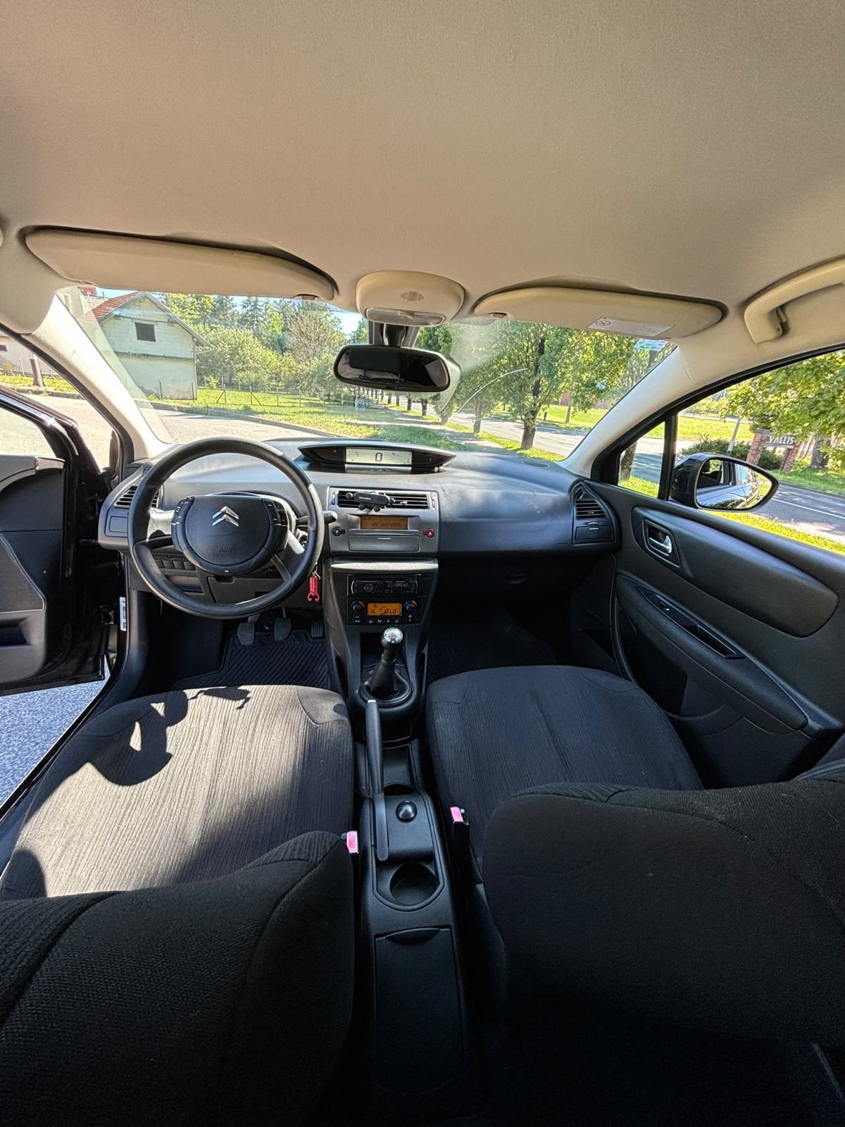 Citroën C4 1,4 i 16V, pogled izvana - slika 4