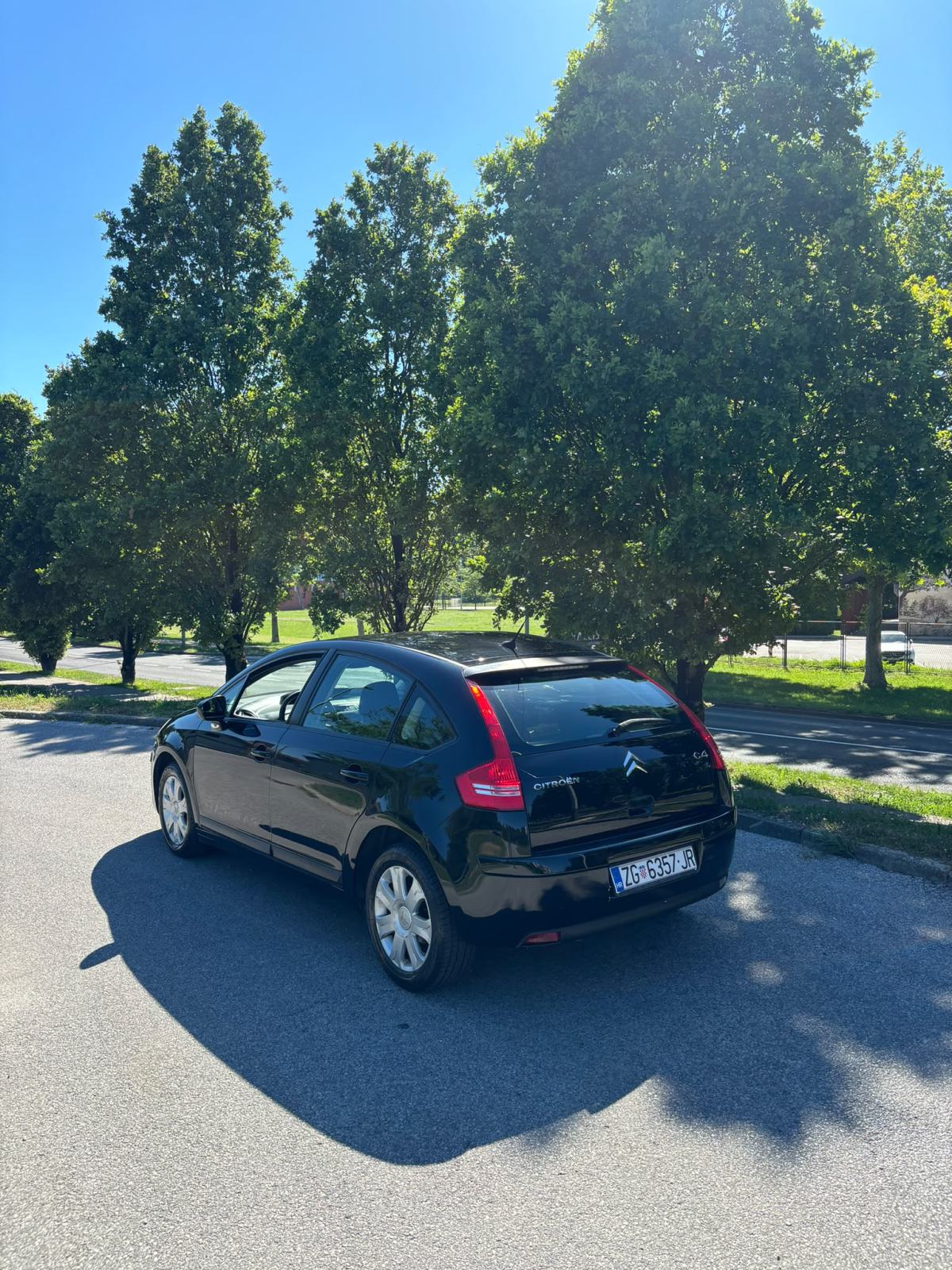 Citroën C4 1,4 i 16V, fotografija 7